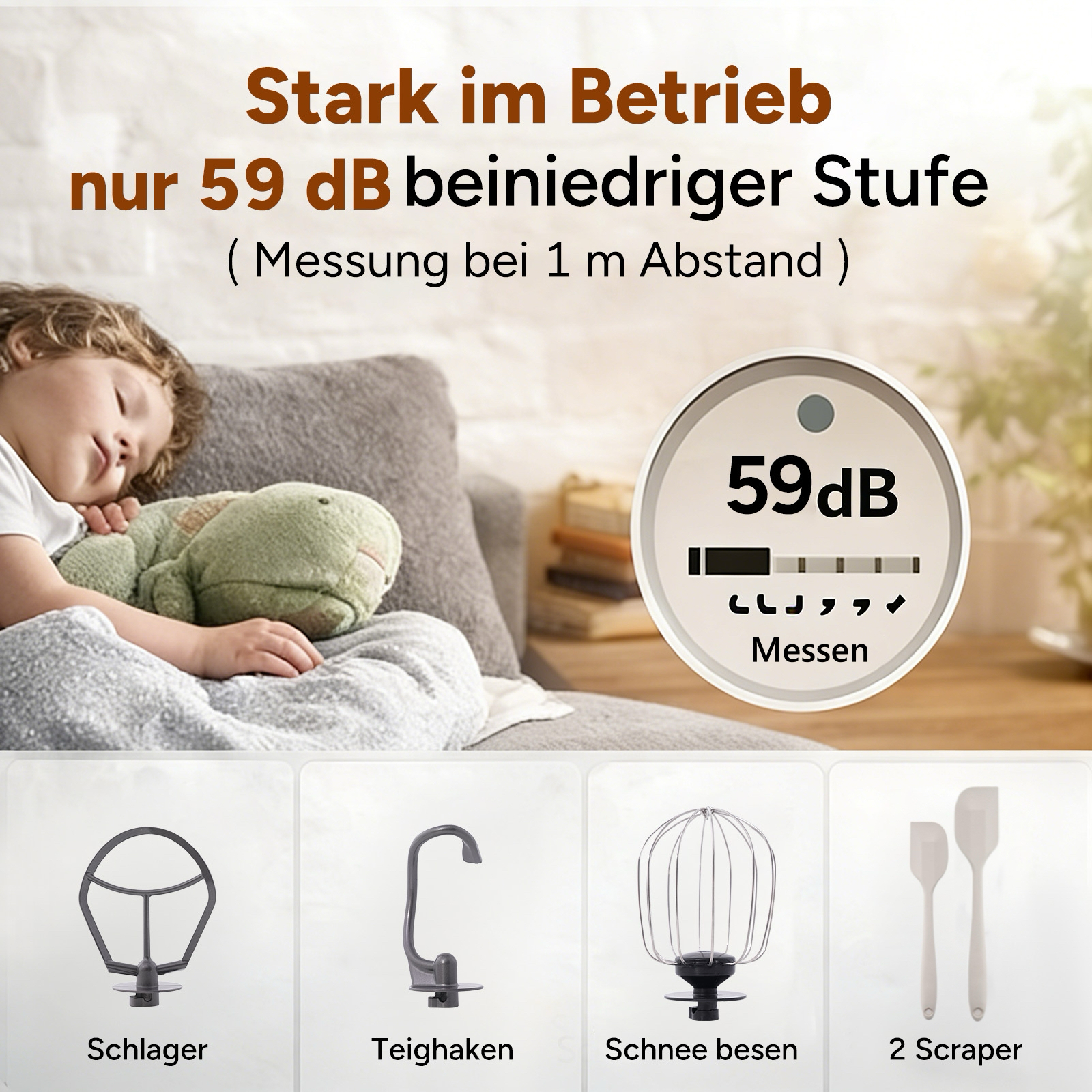 Ein Kind schläft auf einem Sofa, neben einem Messgerät mit 59 dB.