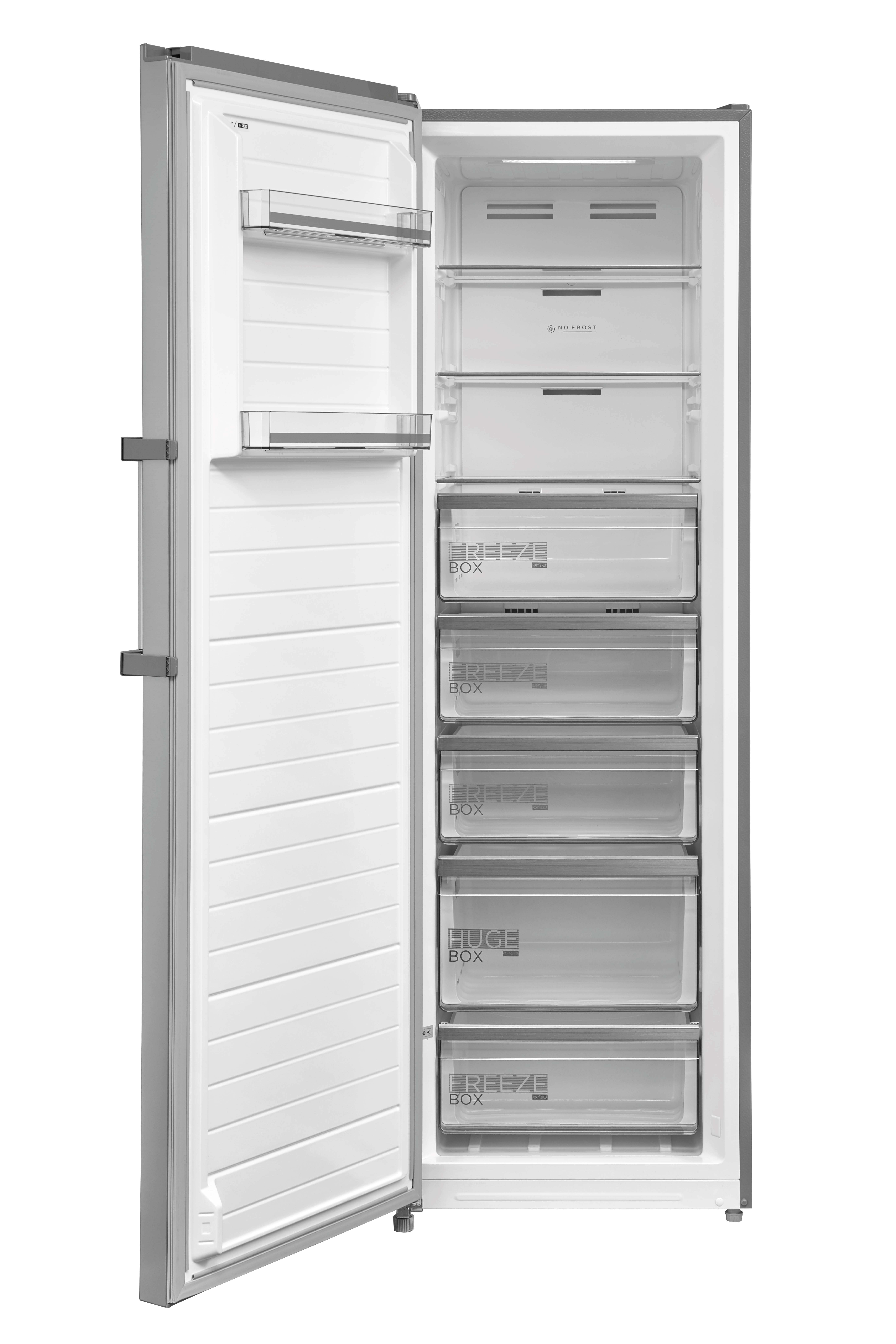Ein offener Kühlschrank mit mehreren Fächern und Schubladen.