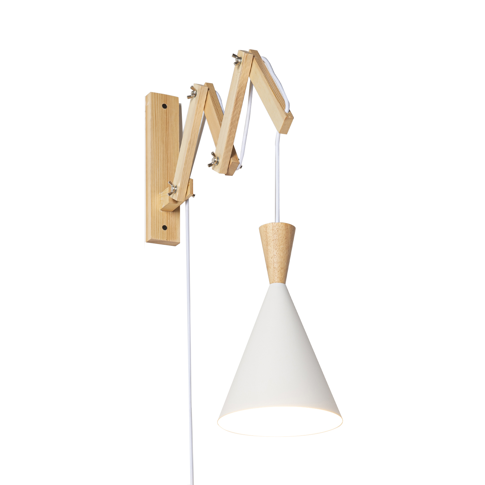 Una lámpara blanca con brazo y cable de madera cuelga de un soporte de pared.
