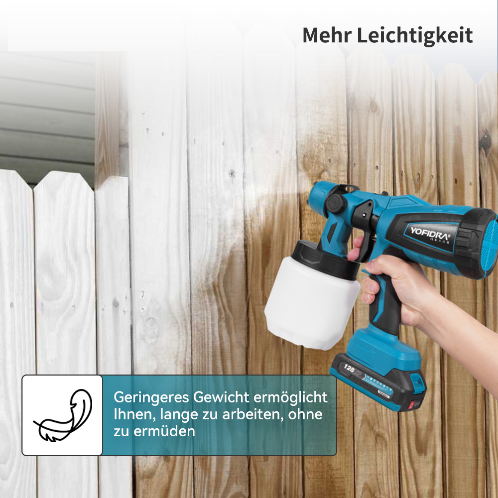 Ein blauer Sprühfarben-Sprühkopf sprüht auf einen Holzzaun.