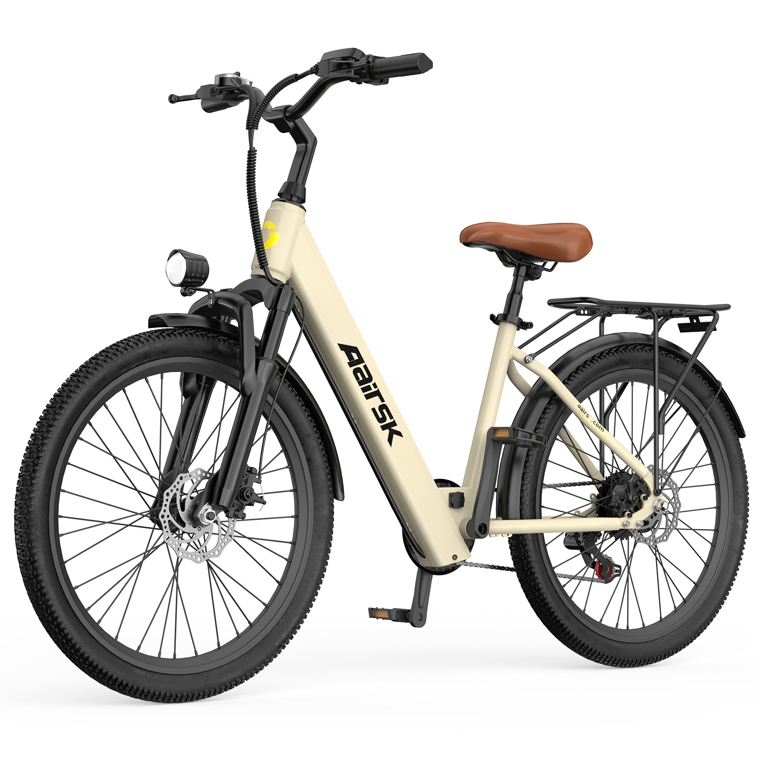 Ein cremefarbenes Elektrofahrrad mit braunem Sattel und Gepäckträger.