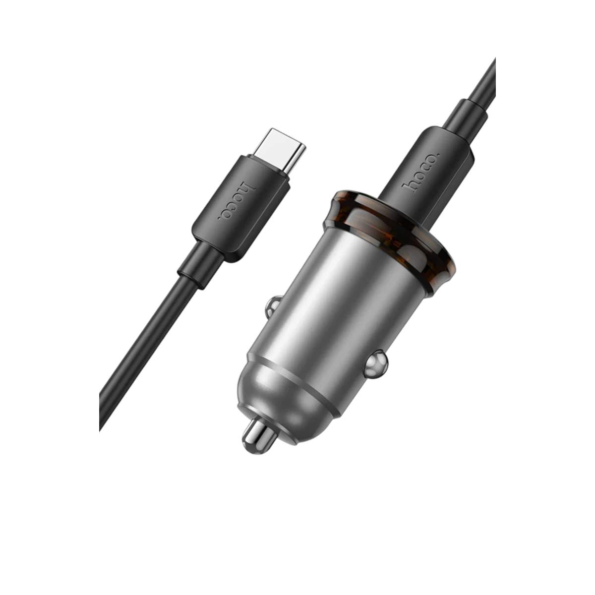 Gümüş araç şarj adaptörü, USB-C kablosuyla siyah zeminde.