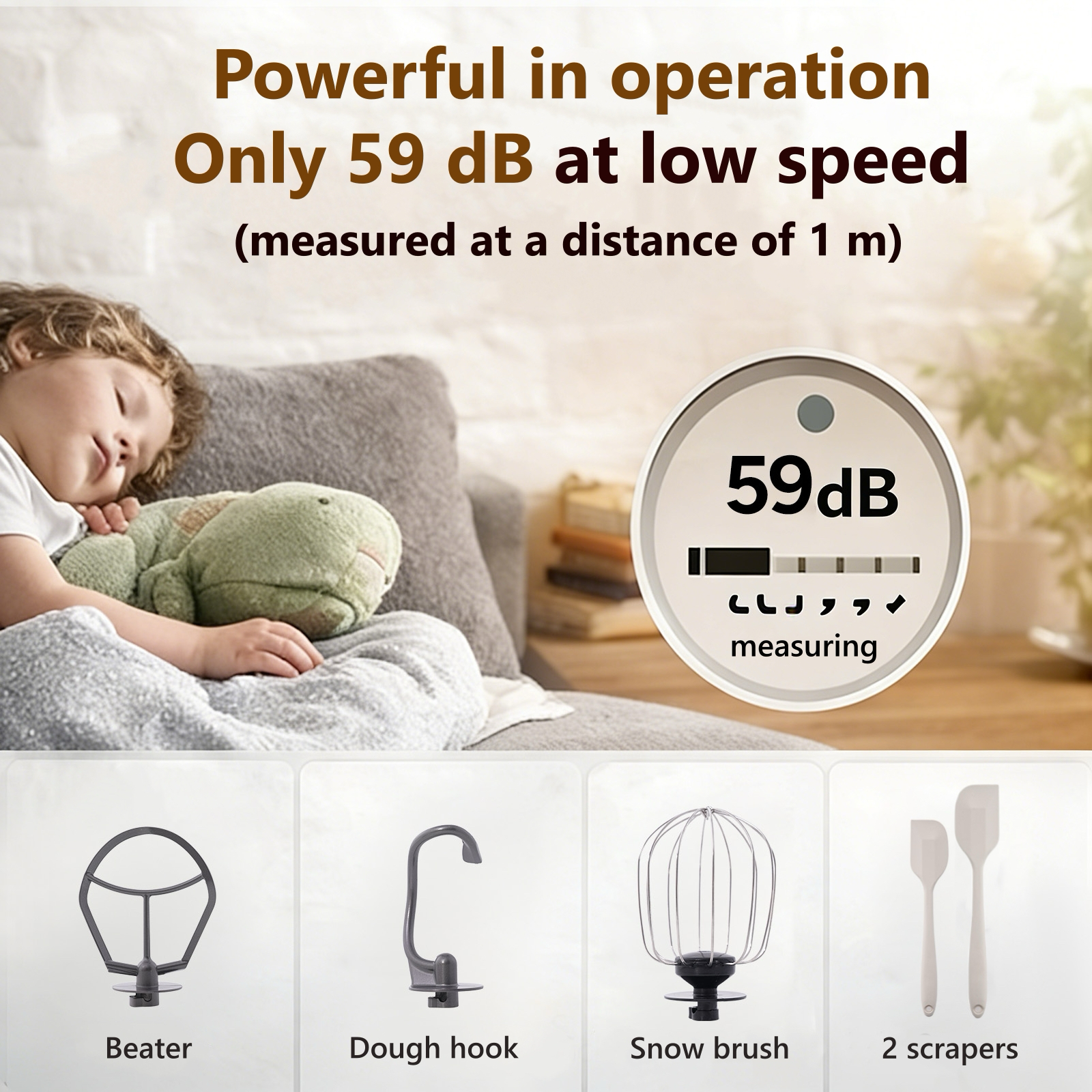 Śpiące dziecko z pluszową zabawką, miernik pokazuje 59dB, akcesoria kuchenne.