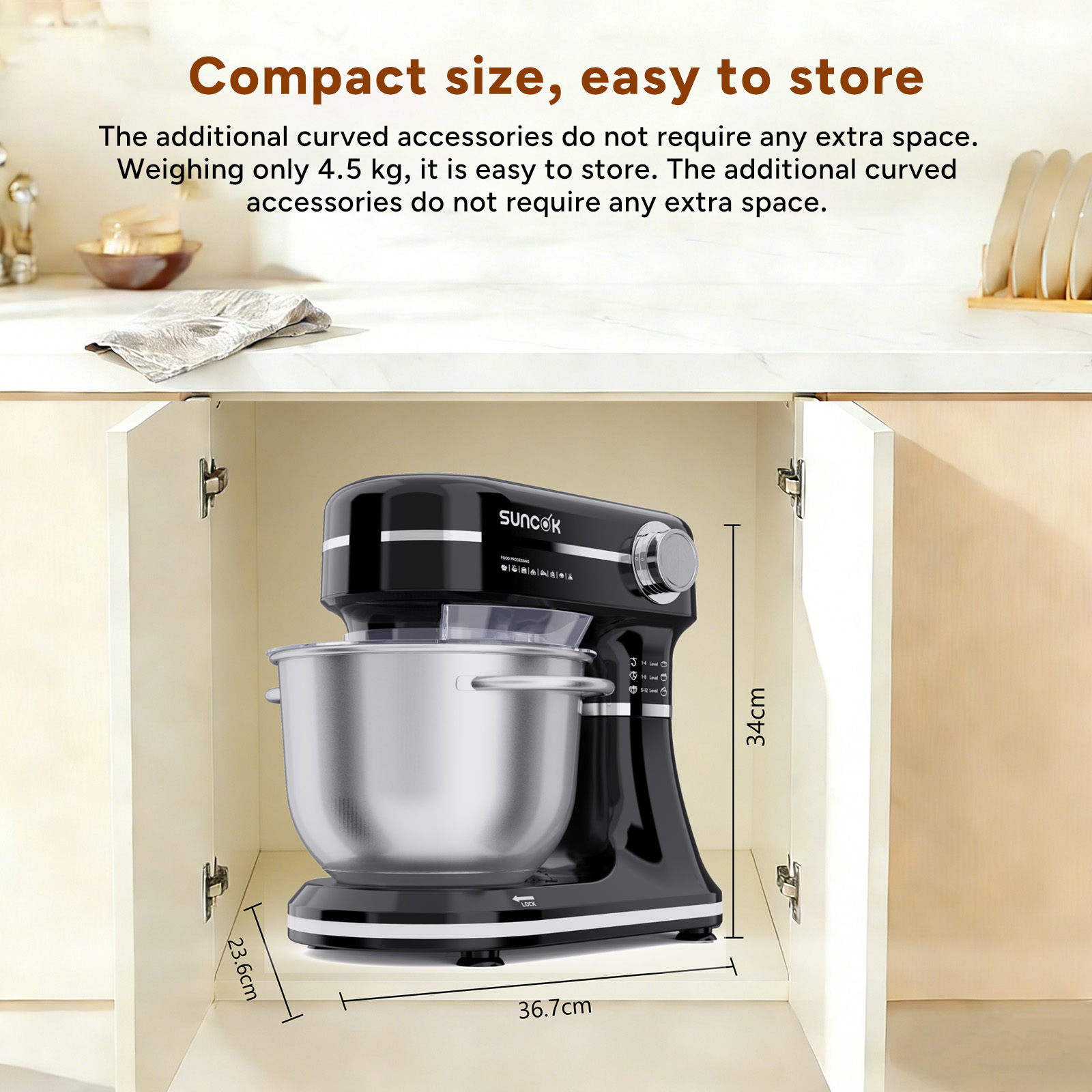 Czarny mikser kuchenny z misą ze stali nierdzewnej w otwartej szafce.