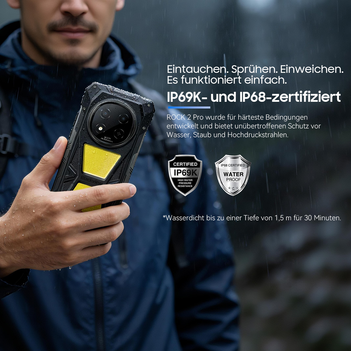 Mann hält robustes, gelbes und schwarzes Smartphone. IP69K & IP68 zertifiziert.