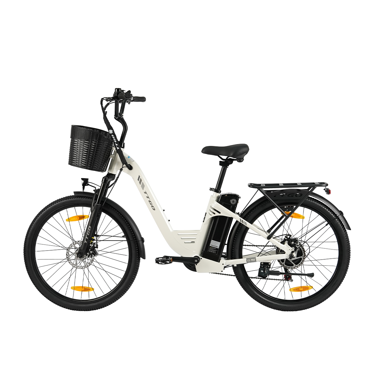 Biały rower elektryczny z czarnym koszykiem, bagażnikiem i baterią.