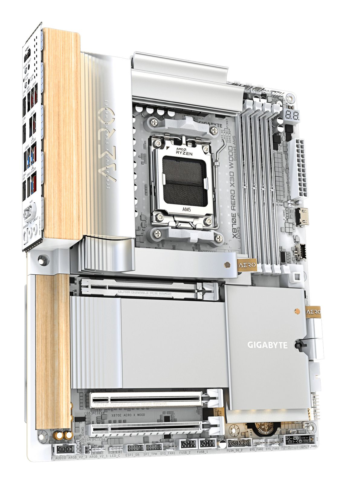 Ahşap vurgulu beyaz anakart, AMD Ryzen CPU soketi ve RAM yuvaları bulunur.
