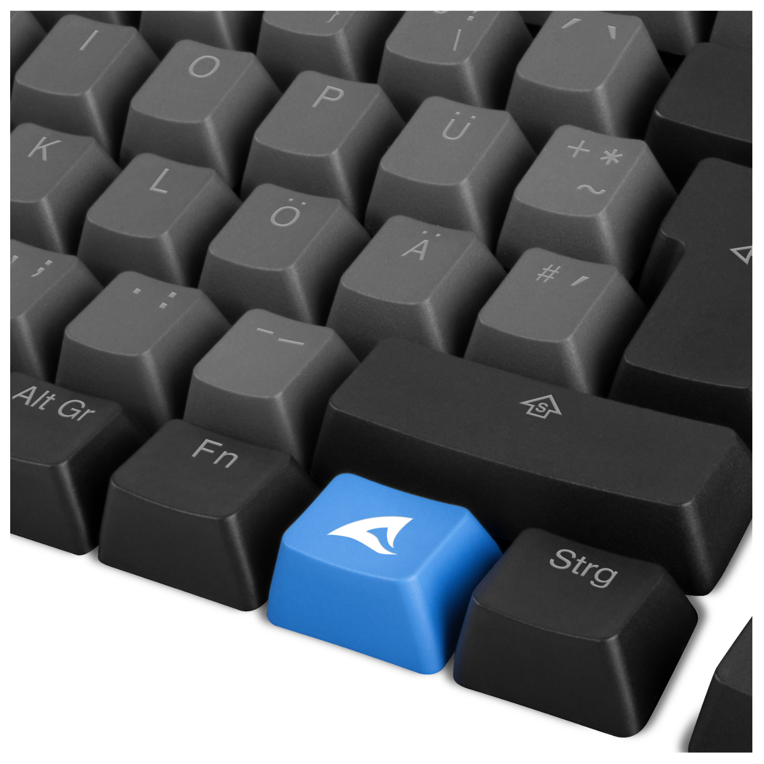 Eine Nahaufnahme einer Tastatur mit einer blauen Taste mit einem weißen Logo in der Mitte.