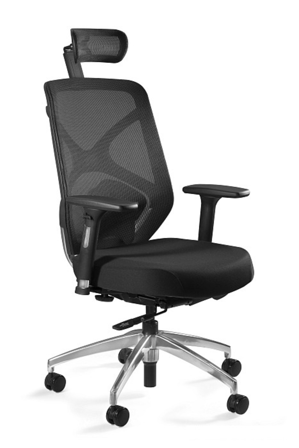 Czarny fotel biurowy z siatkowanym oparciem i zagłówkiem.