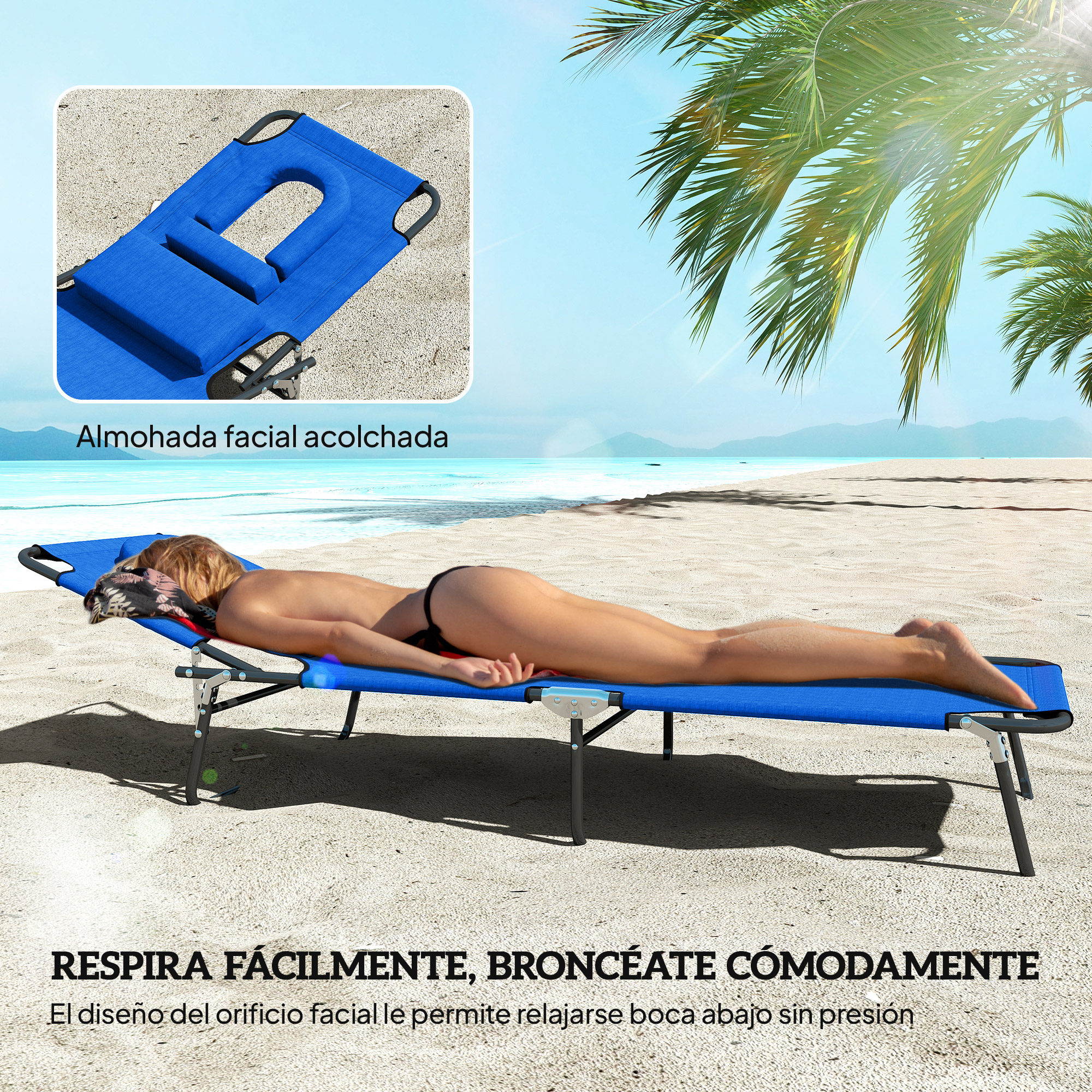 Mujer yace boca abajo en tumbona de playa azul con mar de fondo.
