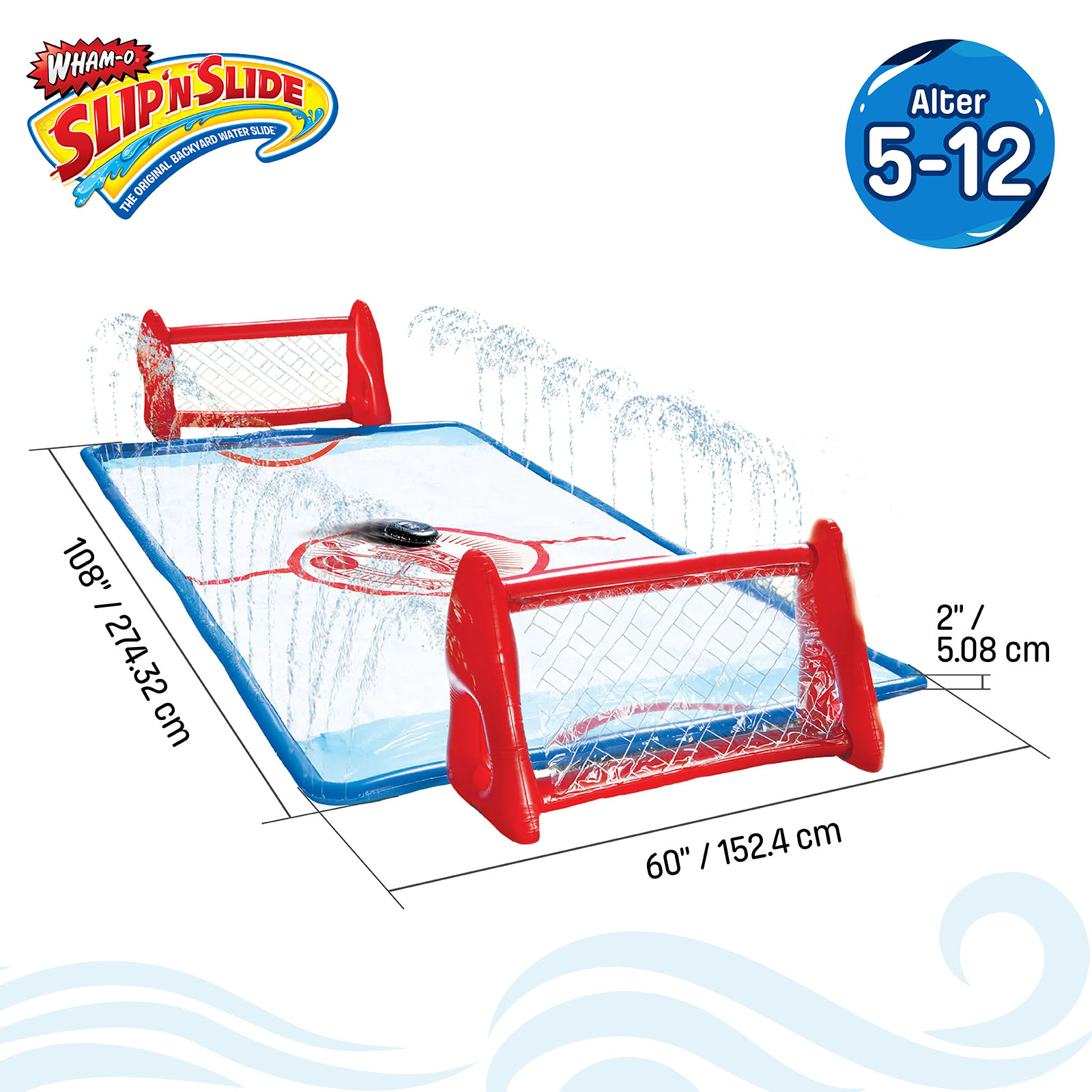 Aufblasbare Eisbahn mit Rasensprengern, Toren und Puck.