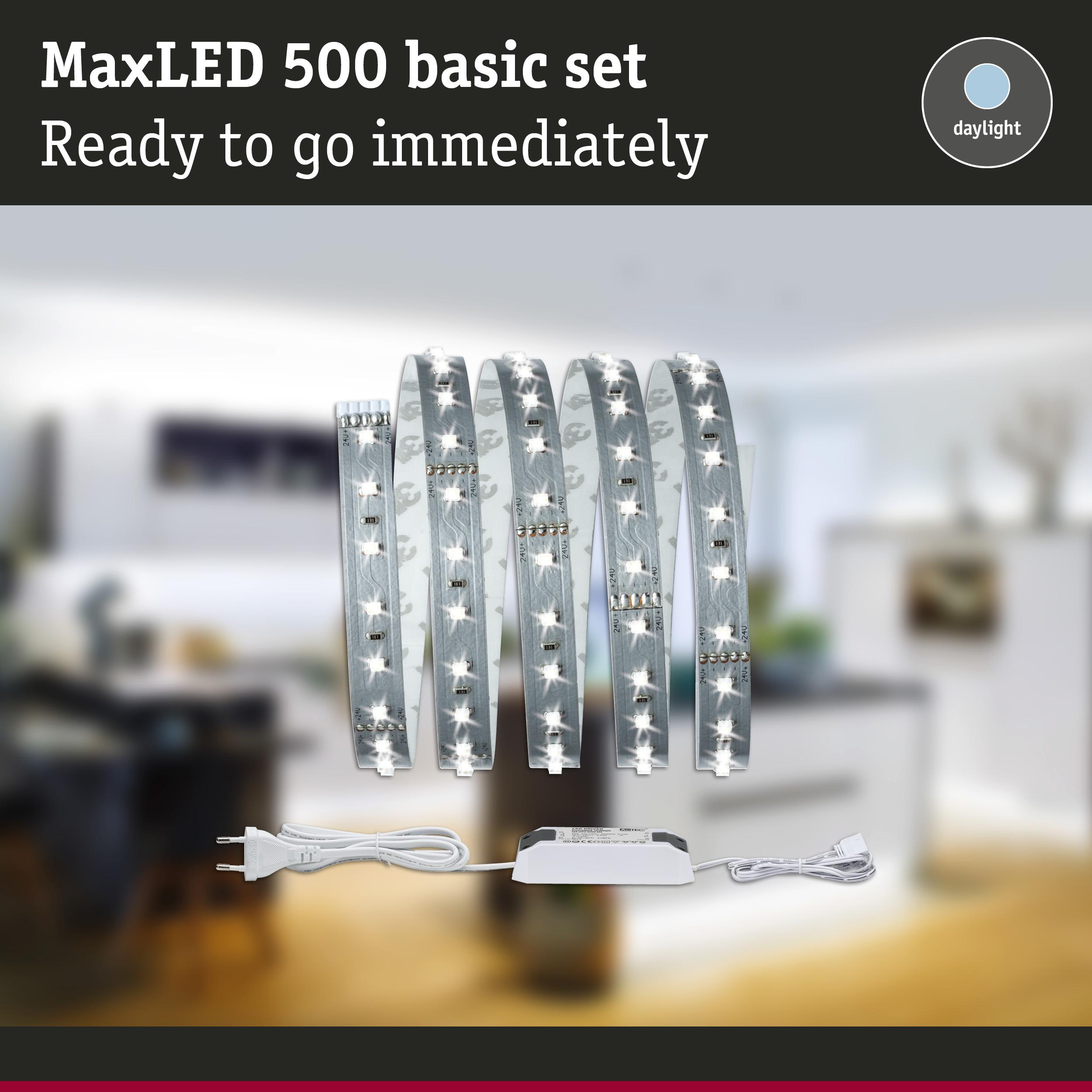 MaxLED 500 Set mit Netzteil und weißem Kabel, bereit für den Einsatz.