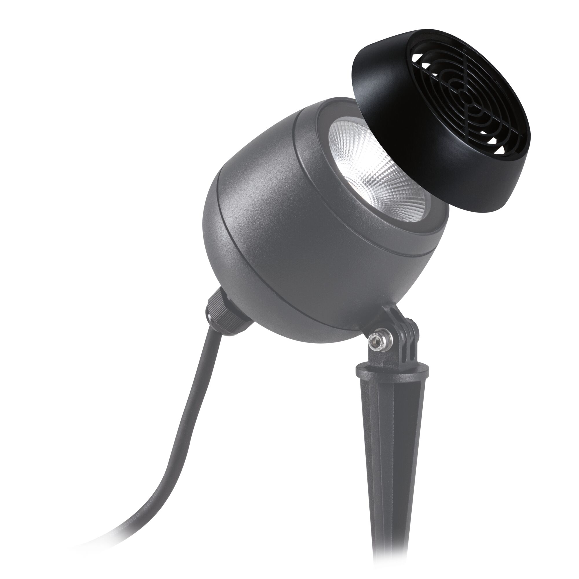 Ein dunkler LED-Gartenstrahler mit einem aufsteckbaren schwarzen Gitteraufsatz.