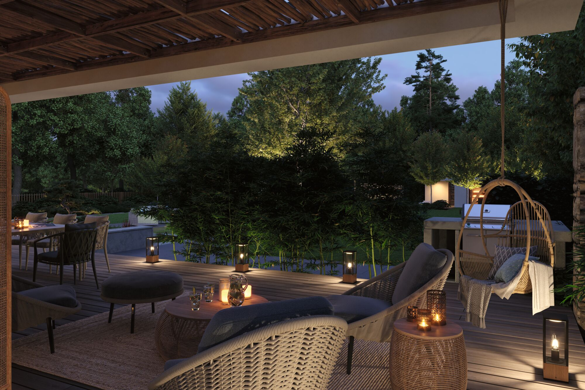Eine beleuchtete Terrasse mit Möbeln und einem Grillbereich im Abendlicht.