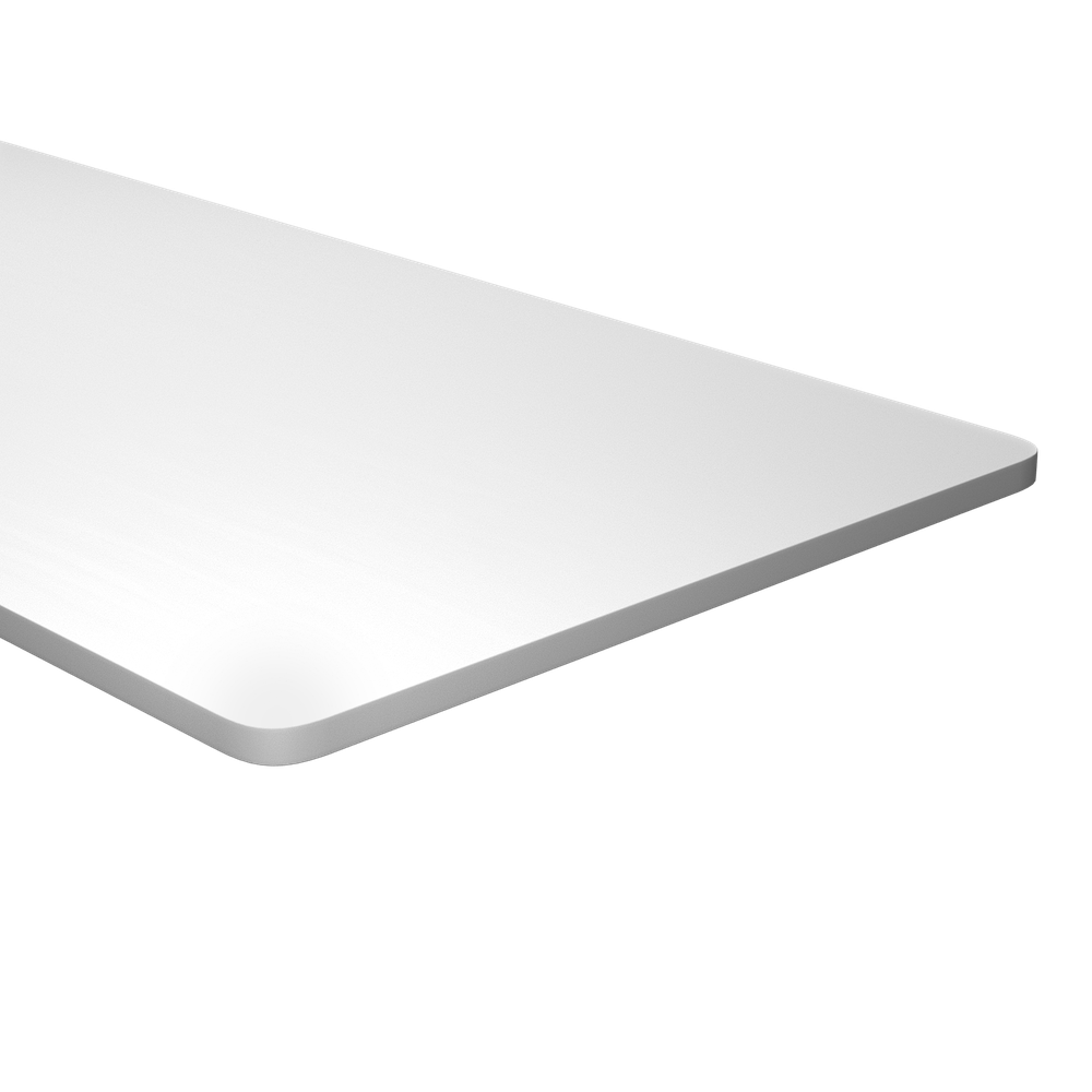 Una placa rectangular blanca con esquinas redondeadas sobre fondo negro.