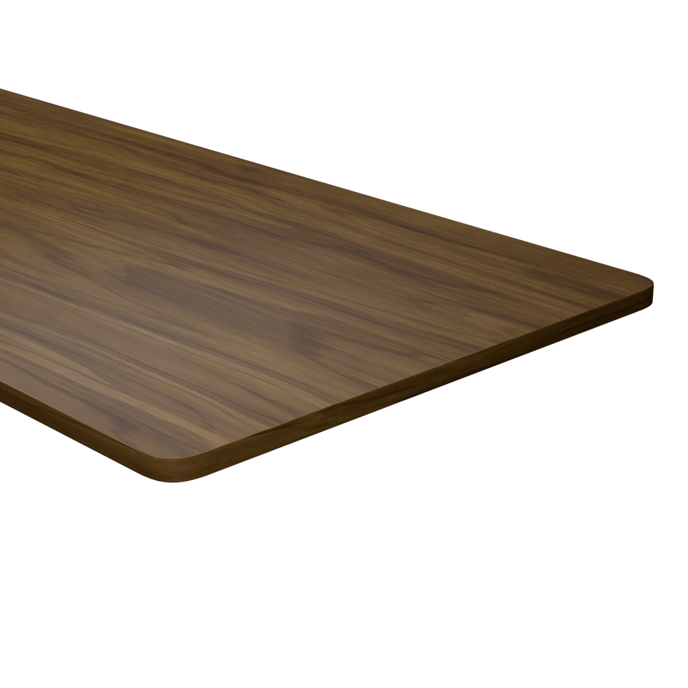 Una mesa de madera marrón con veta sobre fondo negro.