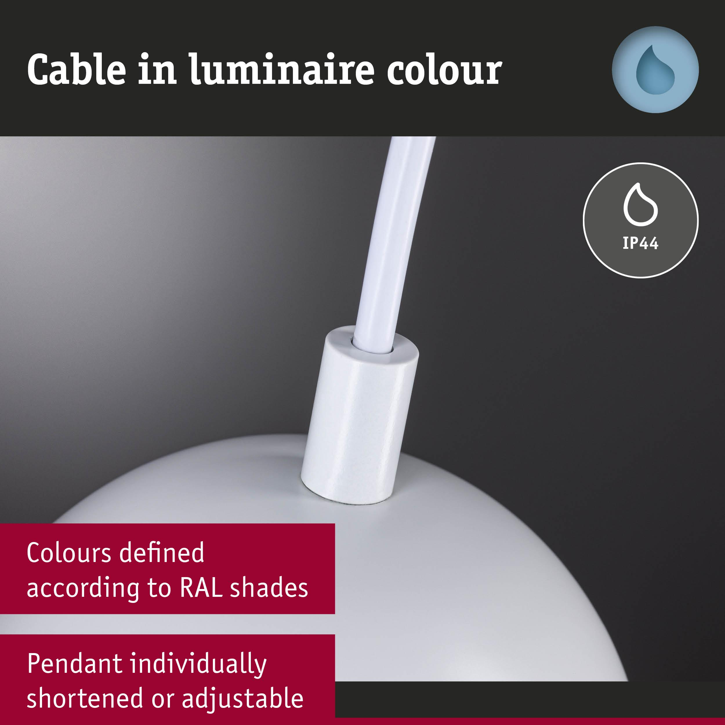 Ein weißes Kabel verbindet eine Pendelleuchte. IP44.