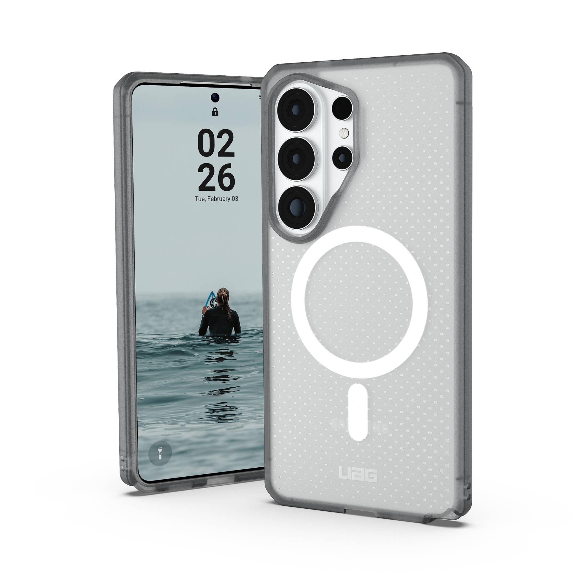 Ein durchsichtiger Handyhülle mit MagSafe auf einem Telefon mit Surfer-Bildschirm.