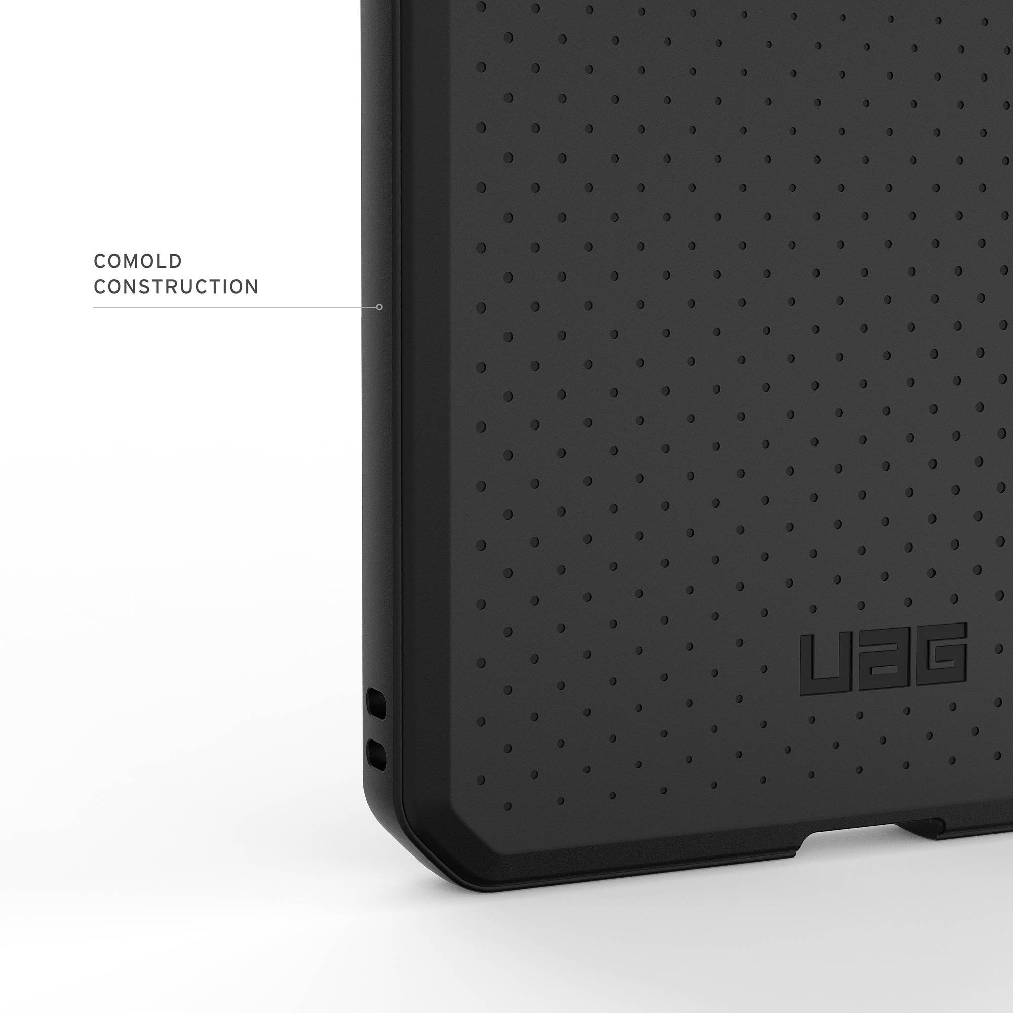 Schwarzes Handyhülle mit Lochmuster und UAG-Logo.