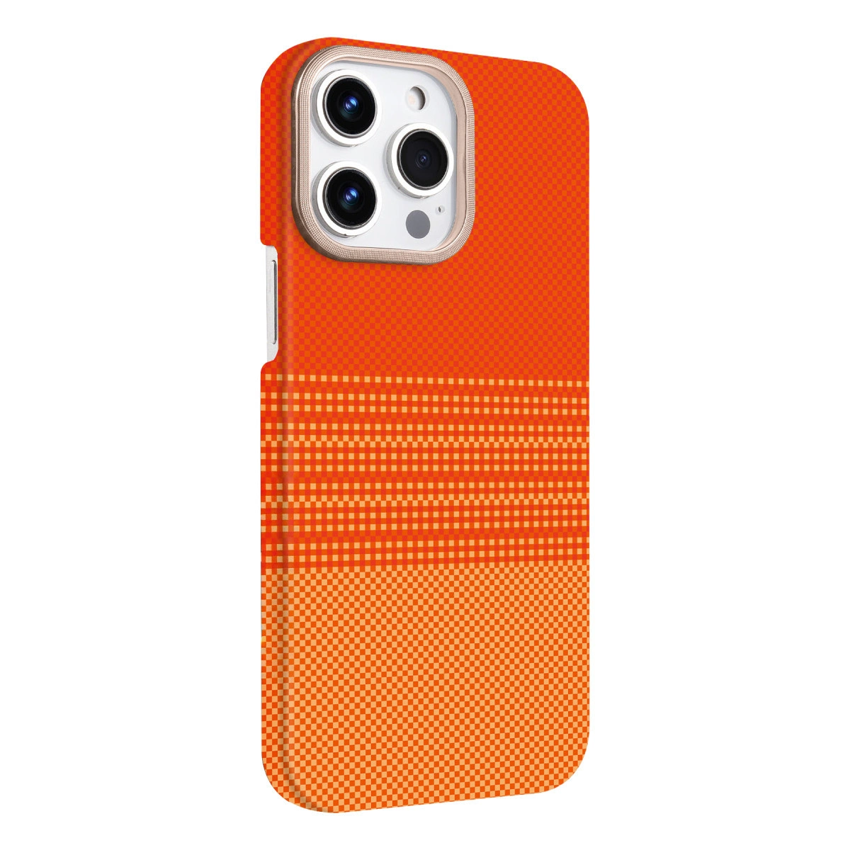 Kareli deseni ve kamera çıkıntısı olan turuncu iPhone kılıfı.