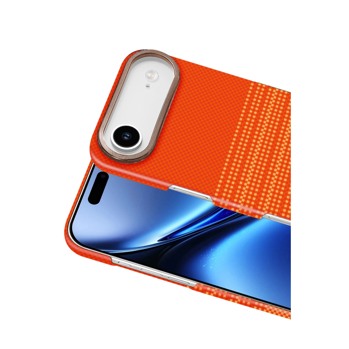 Kareli desenli turuncu telefon kılıfı ve kamera yuvası.