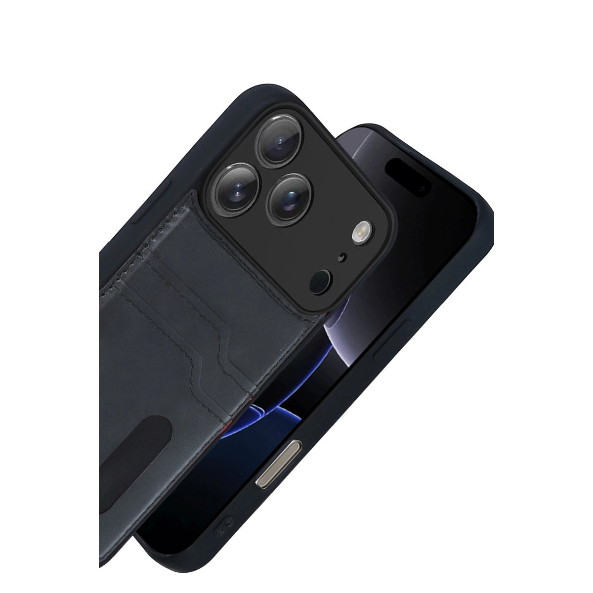 Kart yuvaları ve üçlü kamera gösteren siyah deri kılıflı koyu gri telefon.