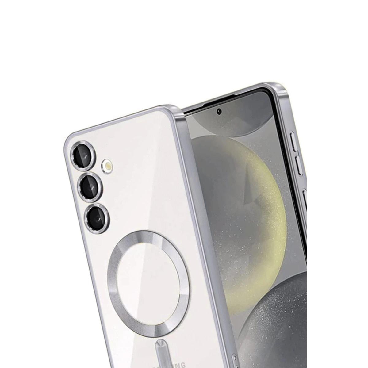 Üç kamera lensli ve manyetik halkalı şeffaf telefon kılıfı.