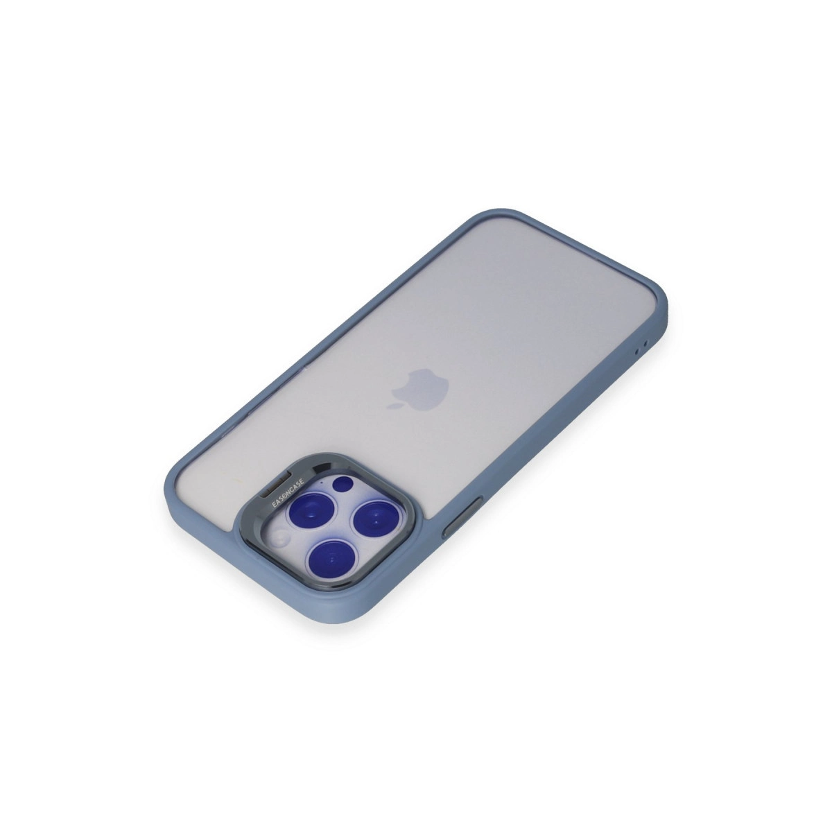 Mat arkalı ve üç kamerası olan mavi iPhone kılıfı.