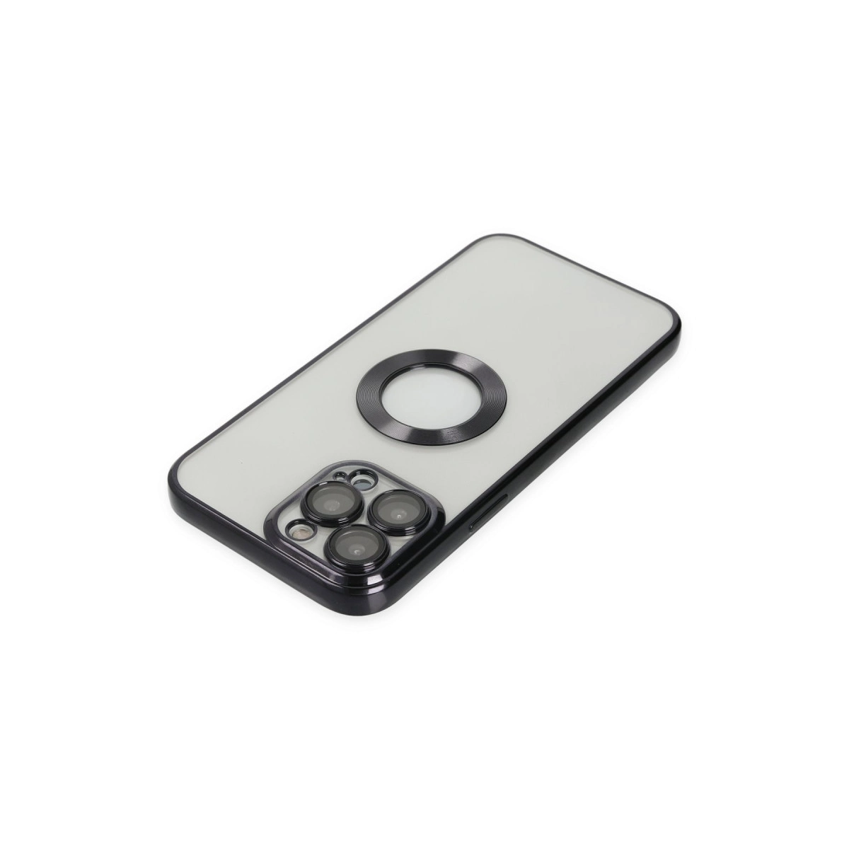 Siyah kenarlı ve üç kameralı şeffaf iPhone kılıfı.