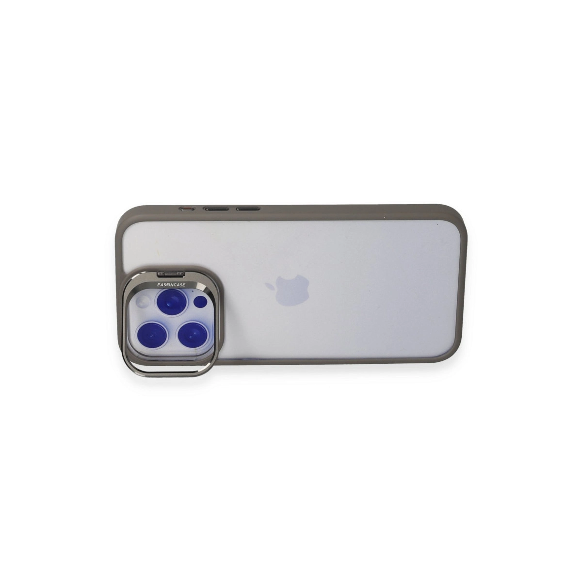 Beyaz arka plan üzerinde gri iPhone ve kamera lens koruyucu.