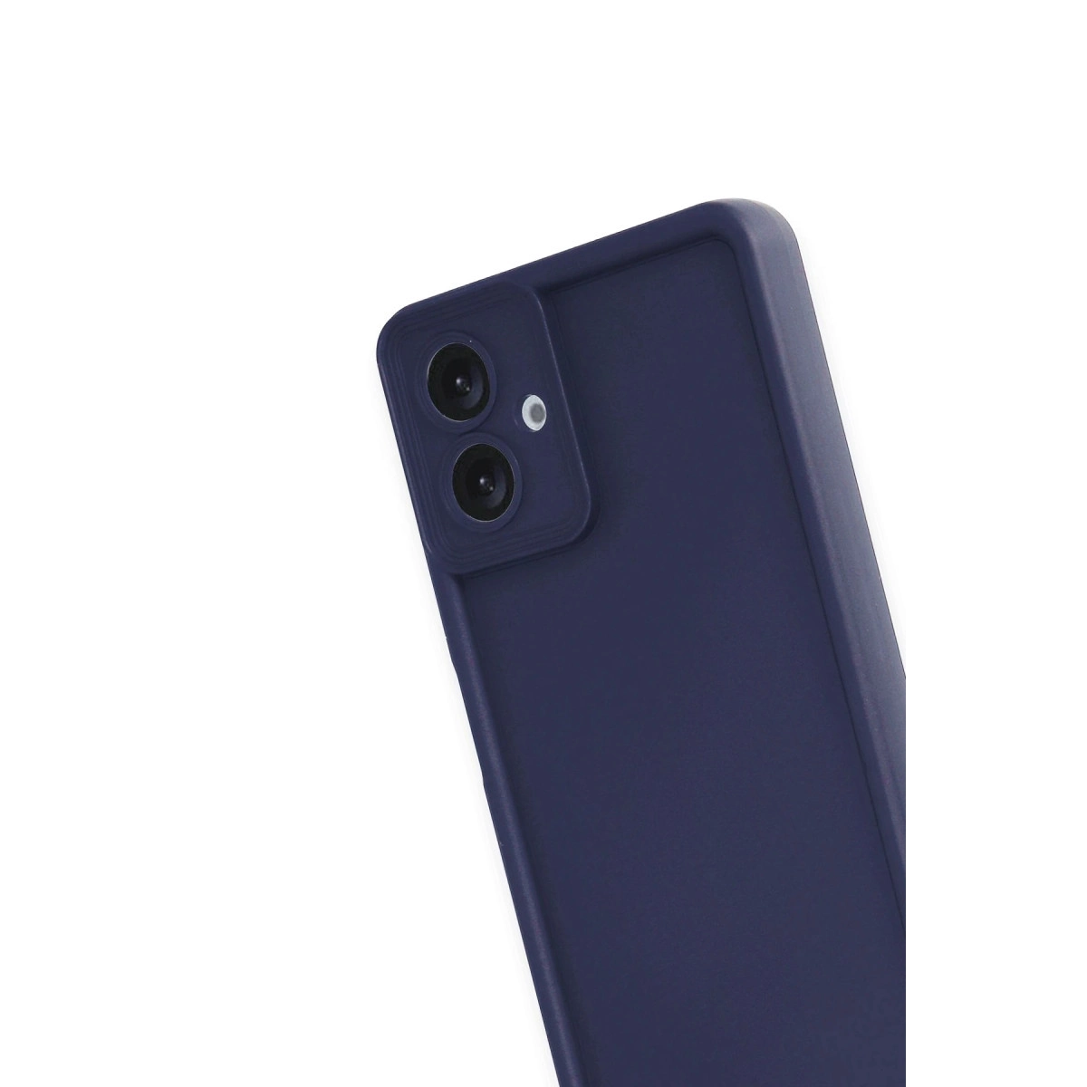 Beyaz arka plan üzerinde çift kamera modülüne sahip lacivert telefon.