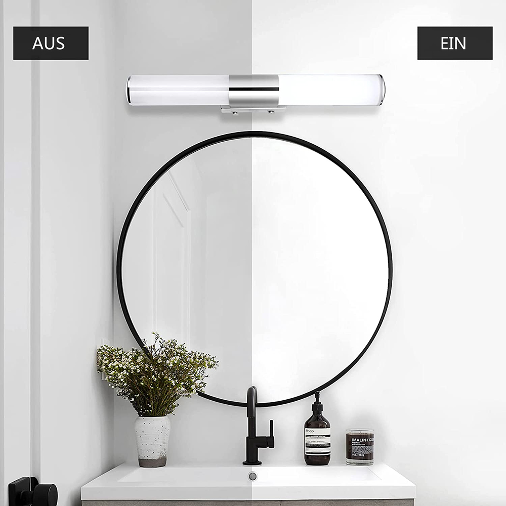 Badezimmer-Waschtisch mit Spiegel, Lampe aus/ein, und Blumen.