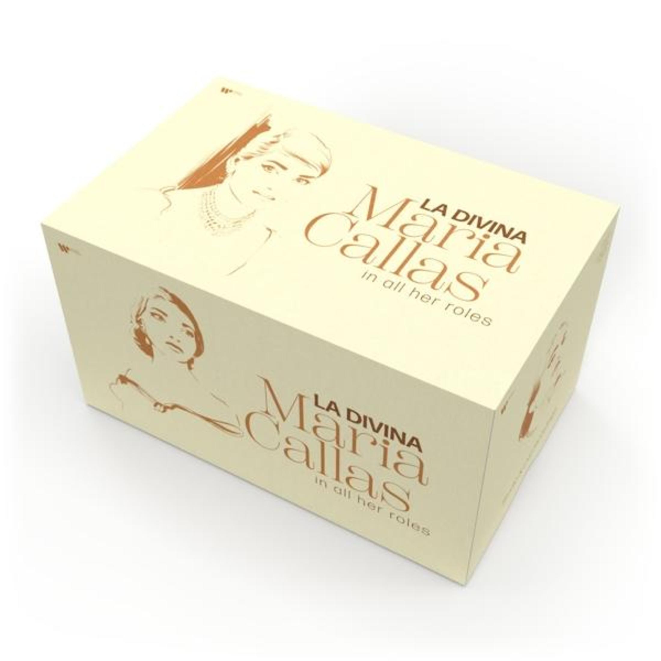 Una scatola color crema con un ritratto di Maria Callas e il titolo 'La Divina'.