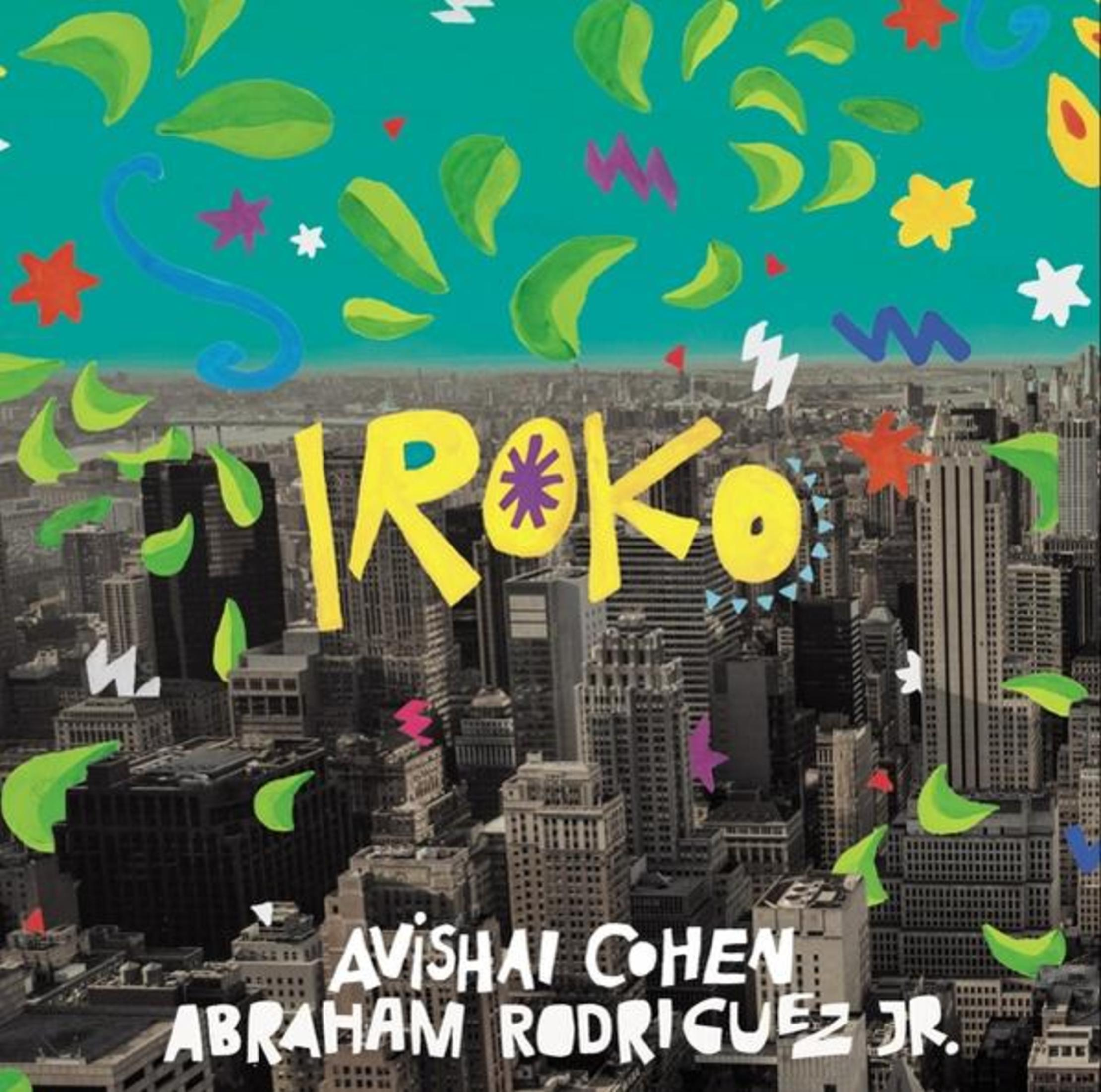 Forme colorate sopra uno skyline urbano con i nomi Avishai Cohen e Abraham Rodriguez Jr.