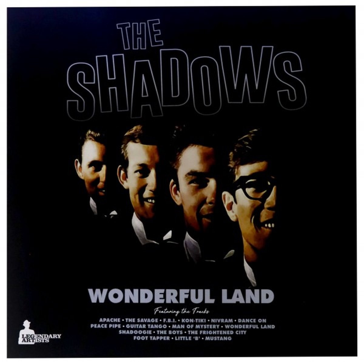 The Shadows su copertina album, volti in primo piano con elenco.
