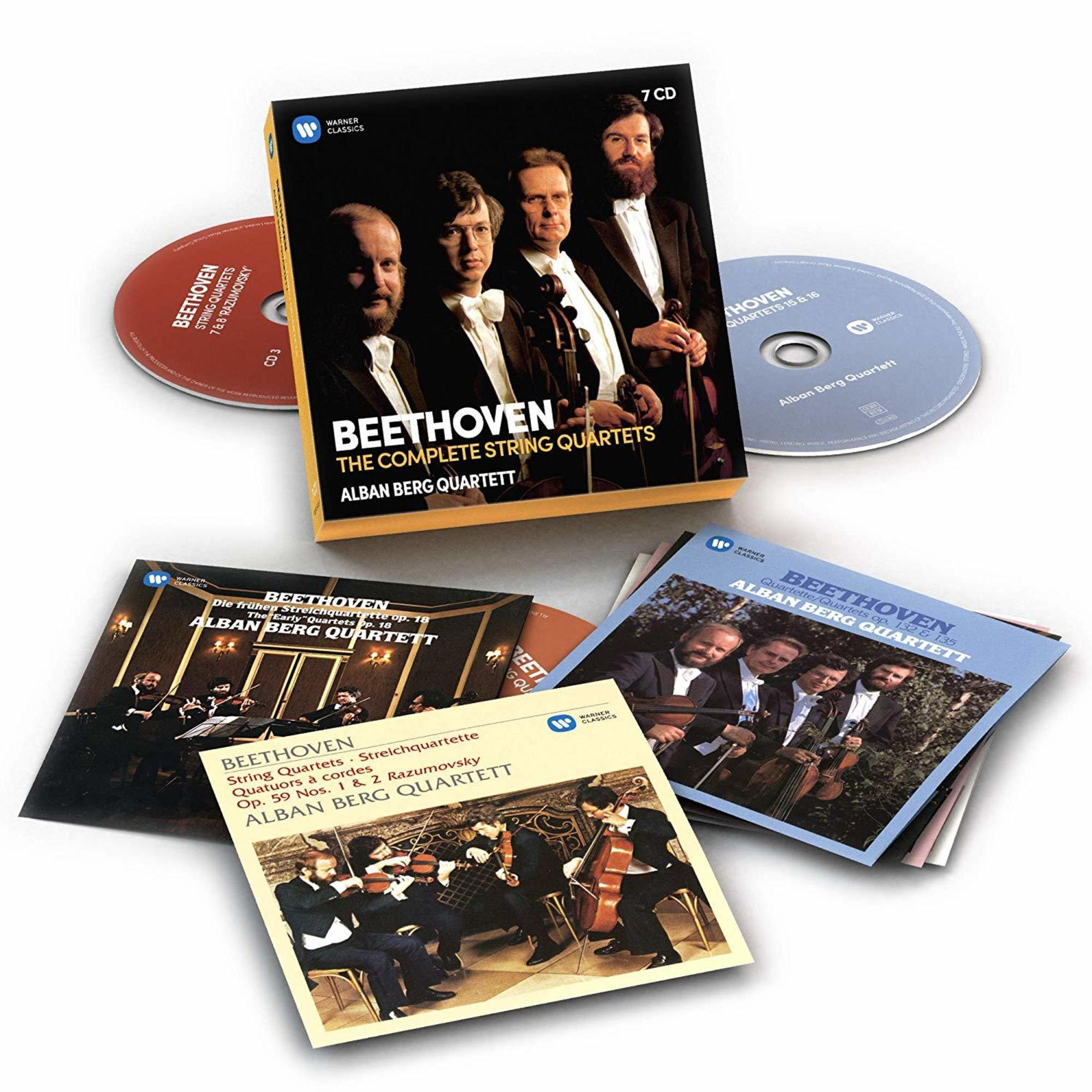 Box set 7 CD di quartetti d'archi di Beethoven con copertine multiple.