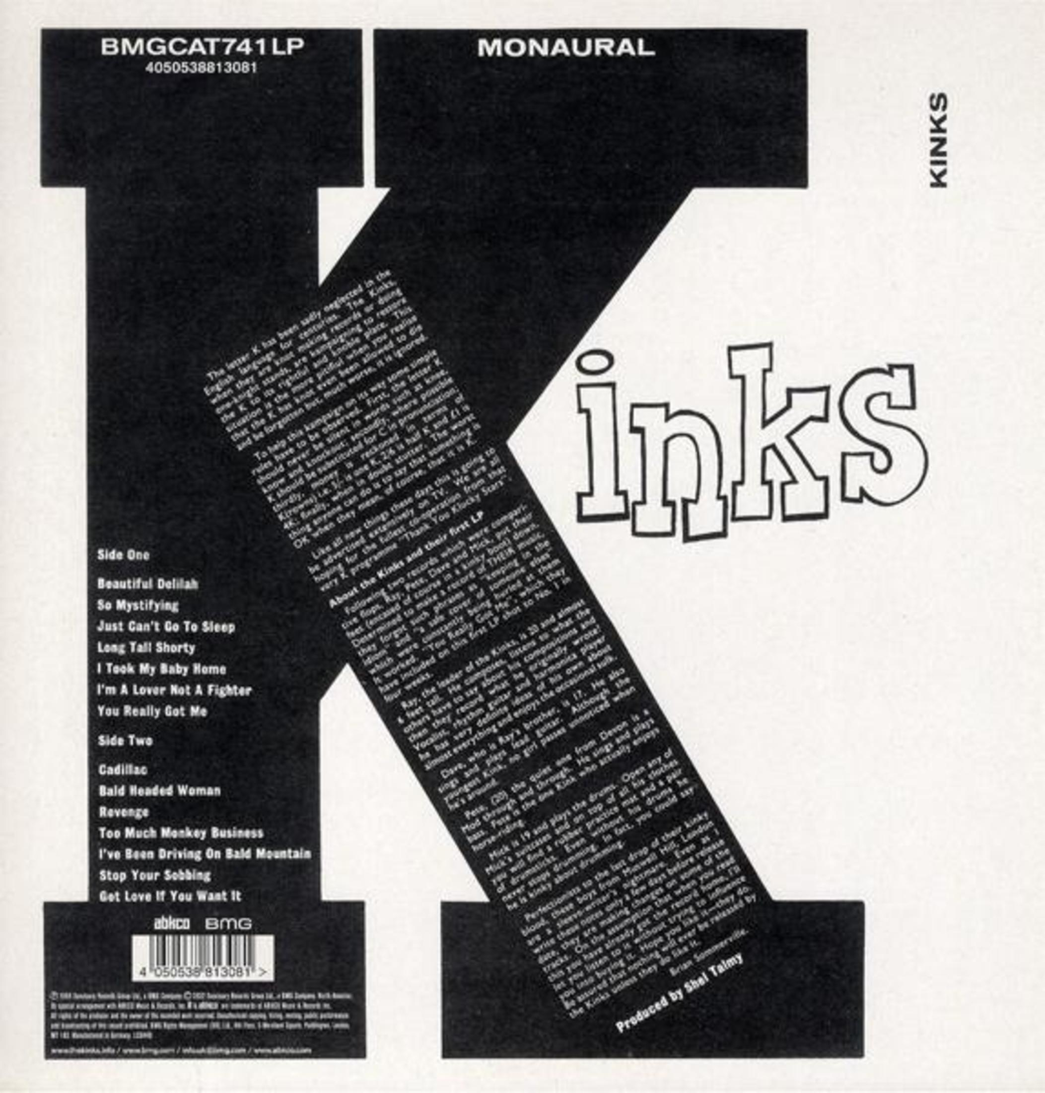 La copertina dell'album "Kinks" della BMG presenta una forma a K con titoli di canzoni e info.