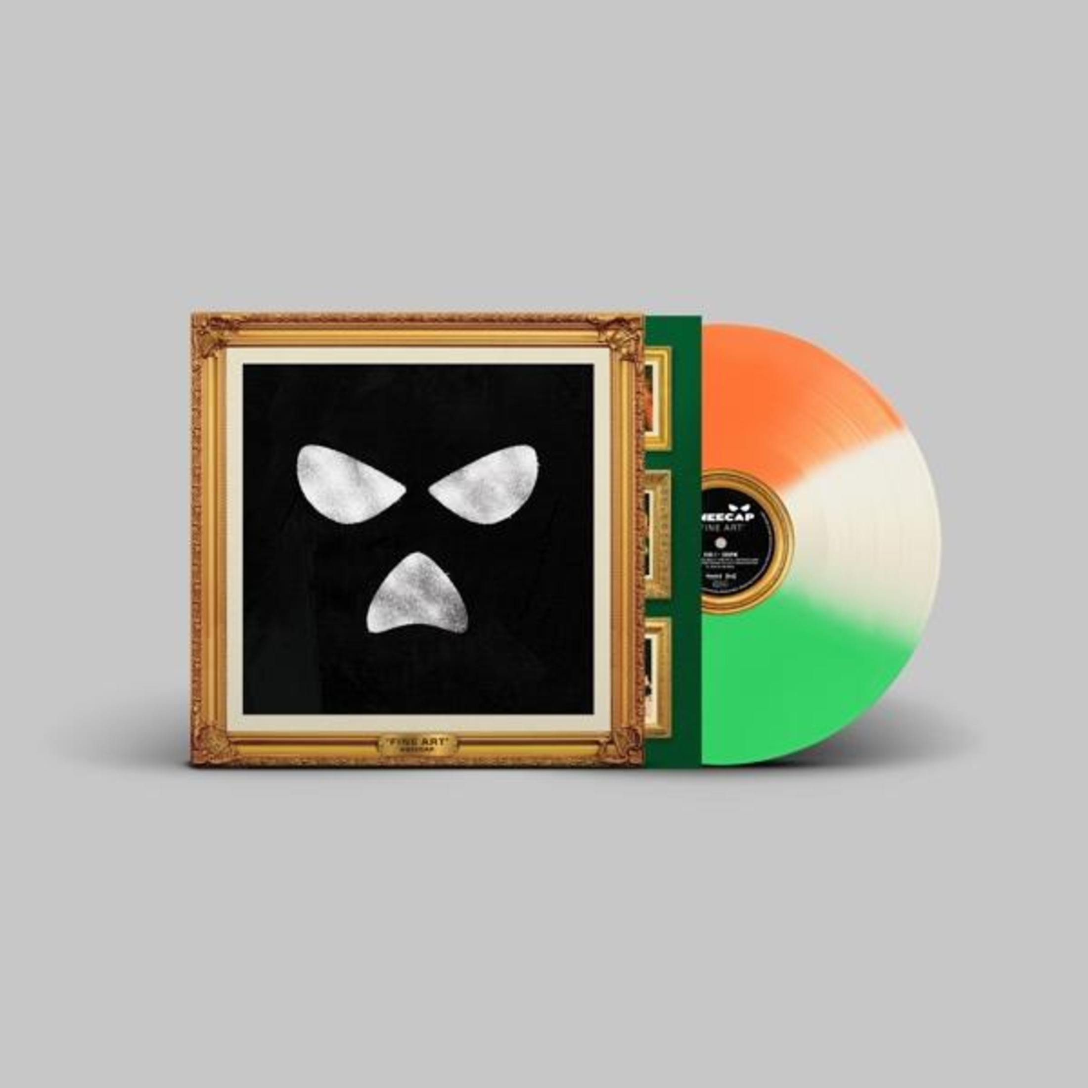 Disco in vinile con opera d'arte simile a un volto in cornice dorata e design tricolore.