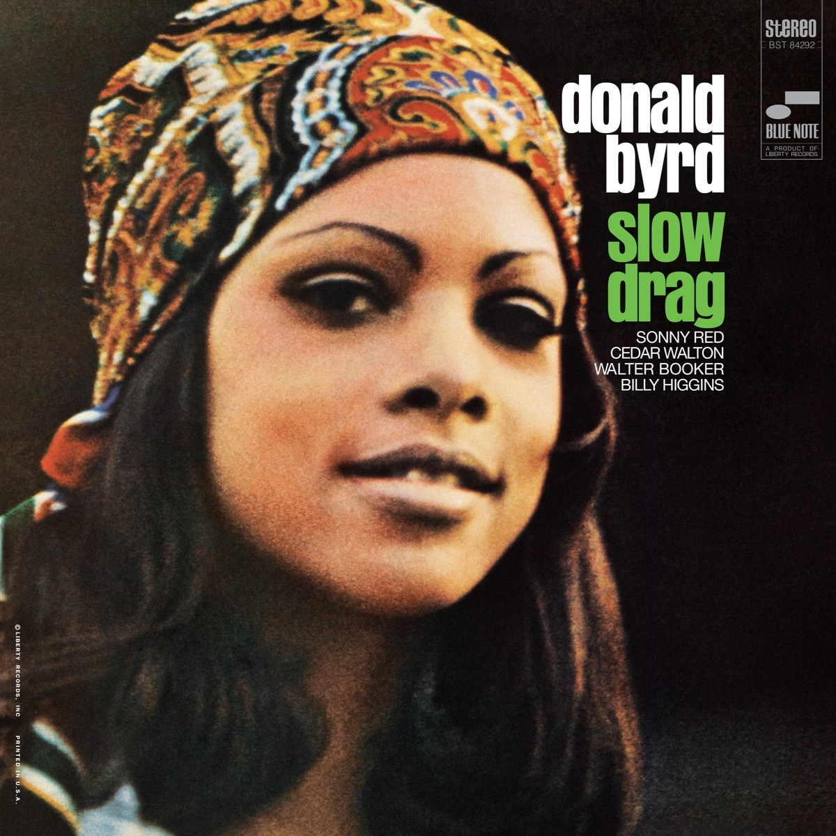 Ritratto di donna con foulard colorato. Copertina album di Donald Byrd.