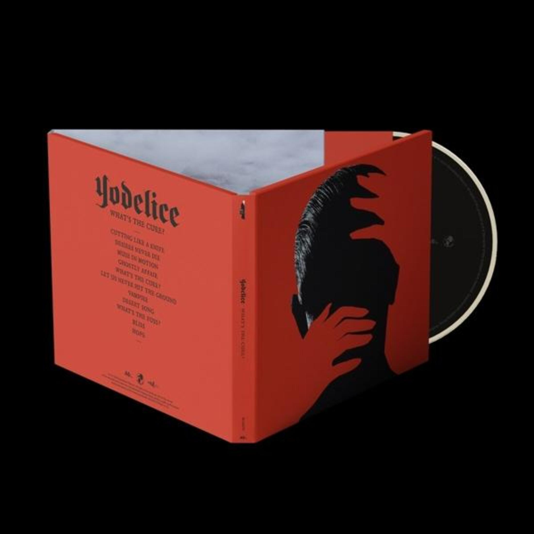 Copertina CD rossa con silhouette nera di un uomo e lista tracce.