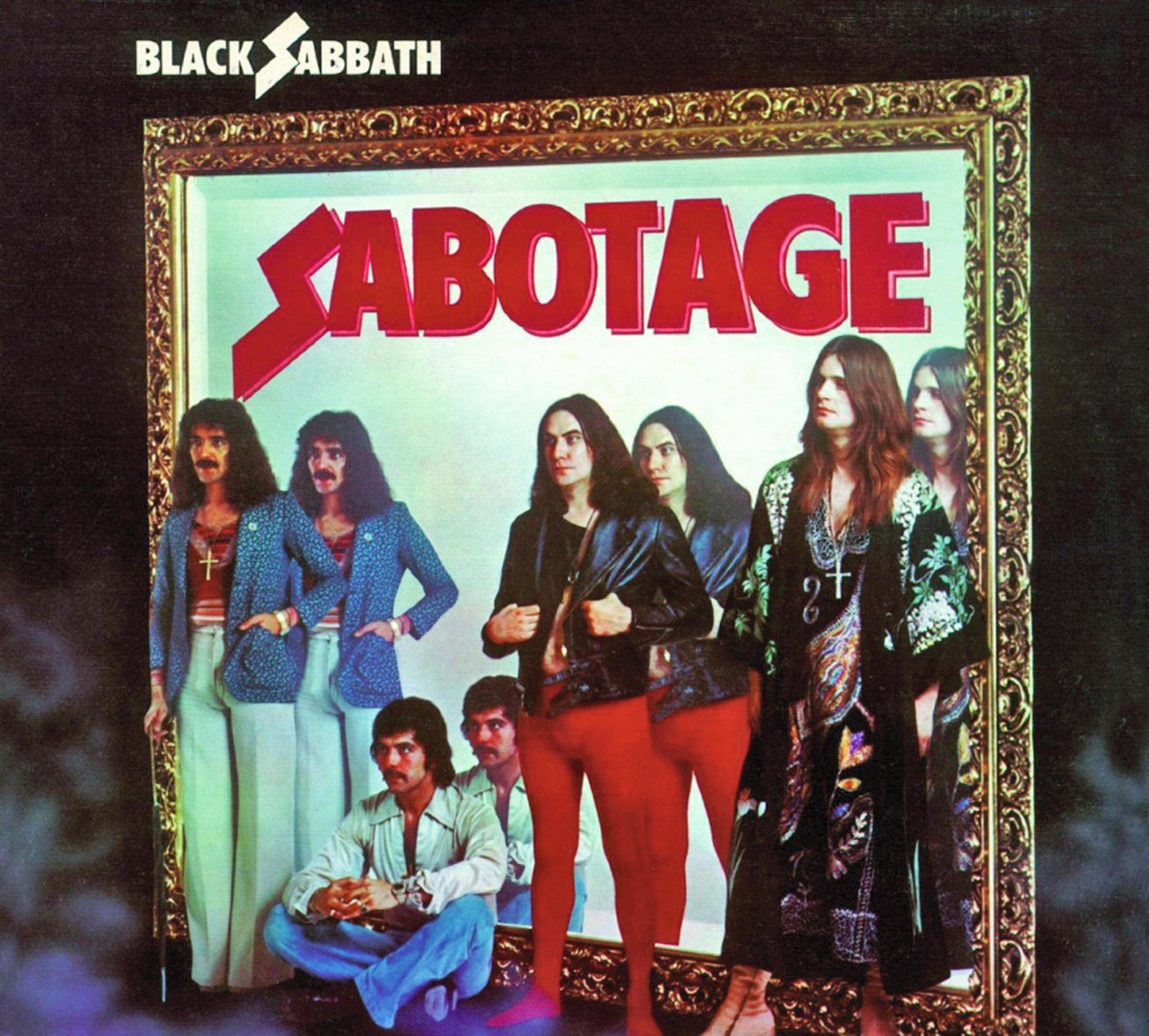 Copertina dell'album Sabotage dei Black Sabbath con i membri della band in uno specchio.
