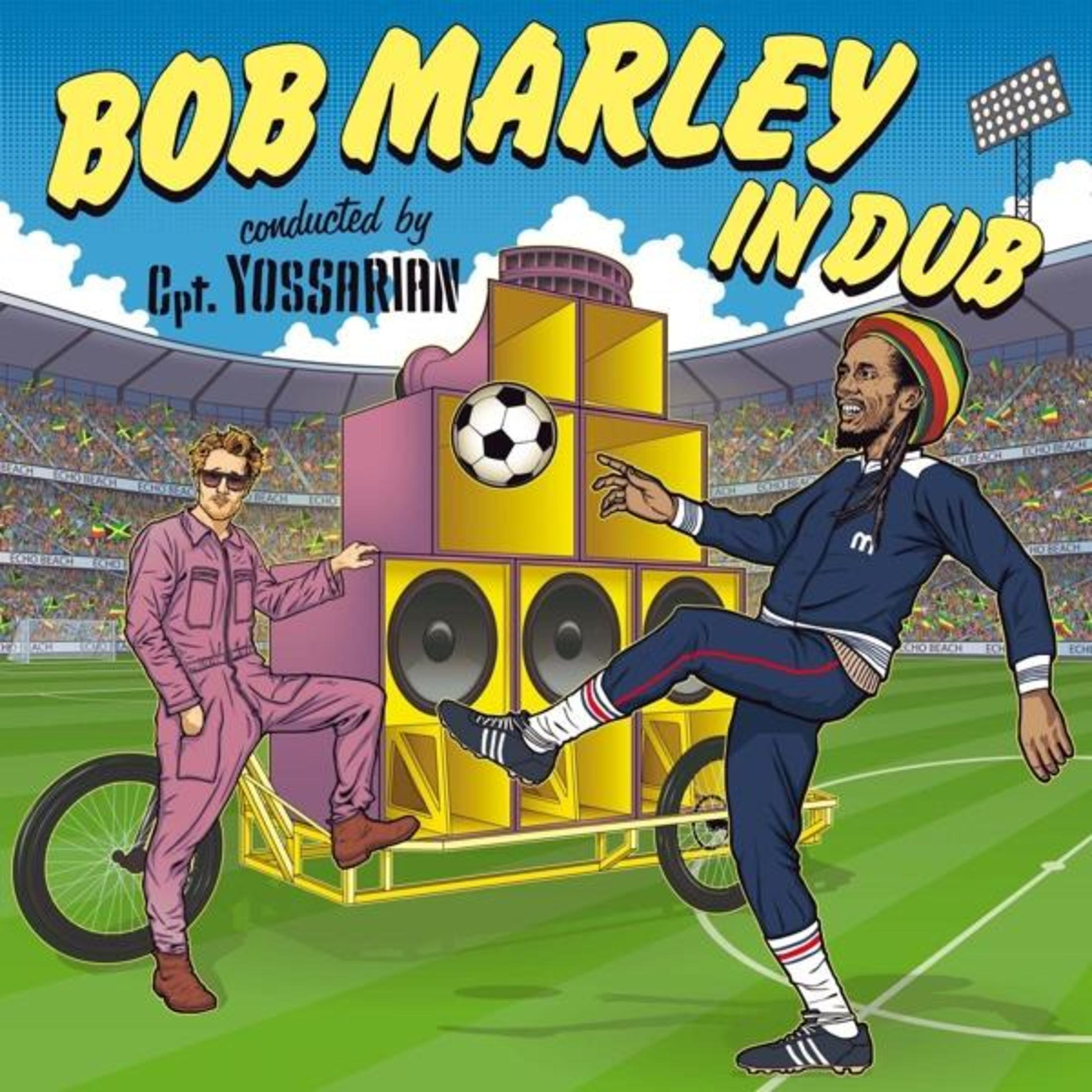 Bob Marley in Dub in uno stadio con altoparlanti, pallone e tifosi.
