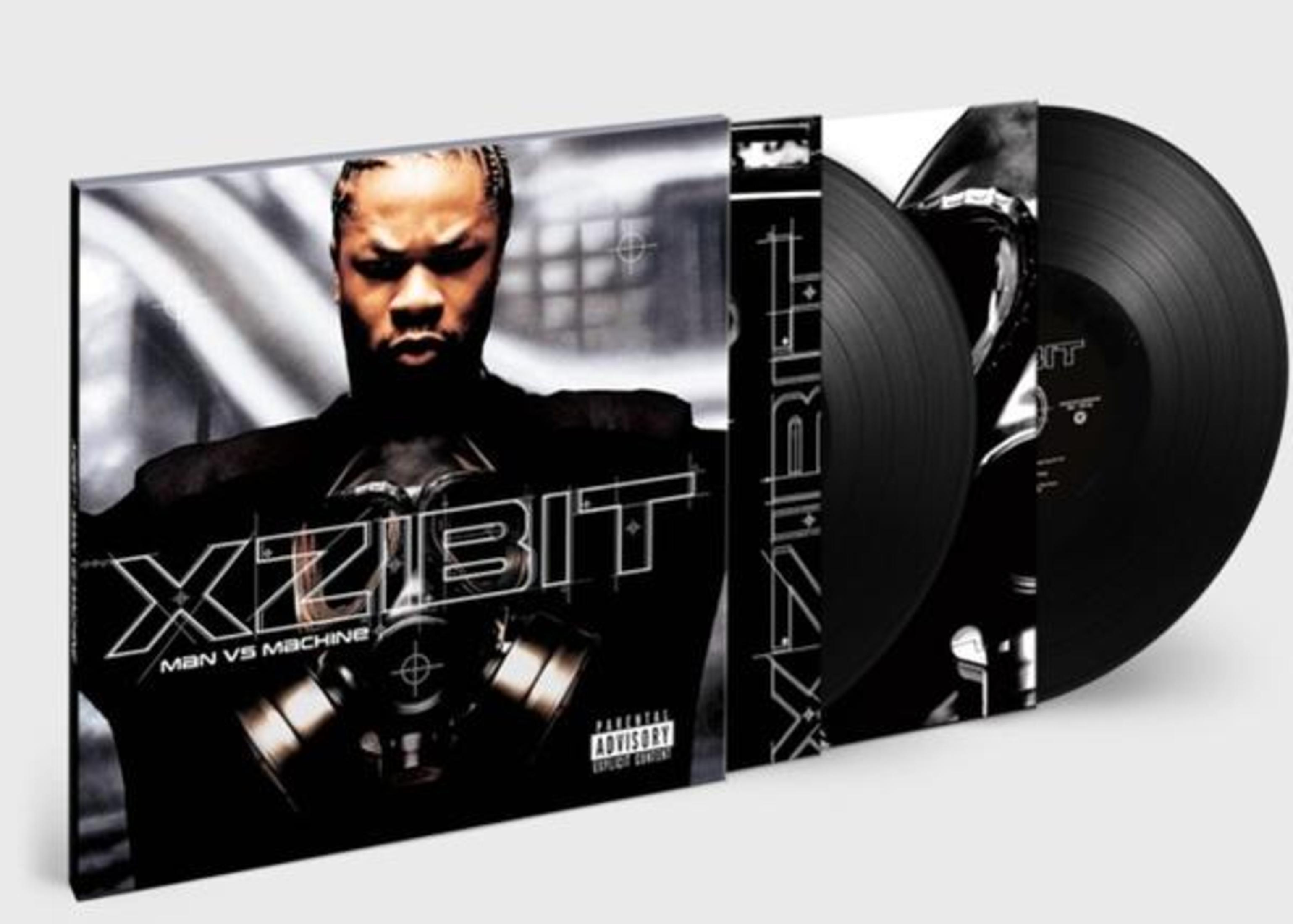 Copertina album Xzibit con due dischi in vinile neri e design maschera antigas.