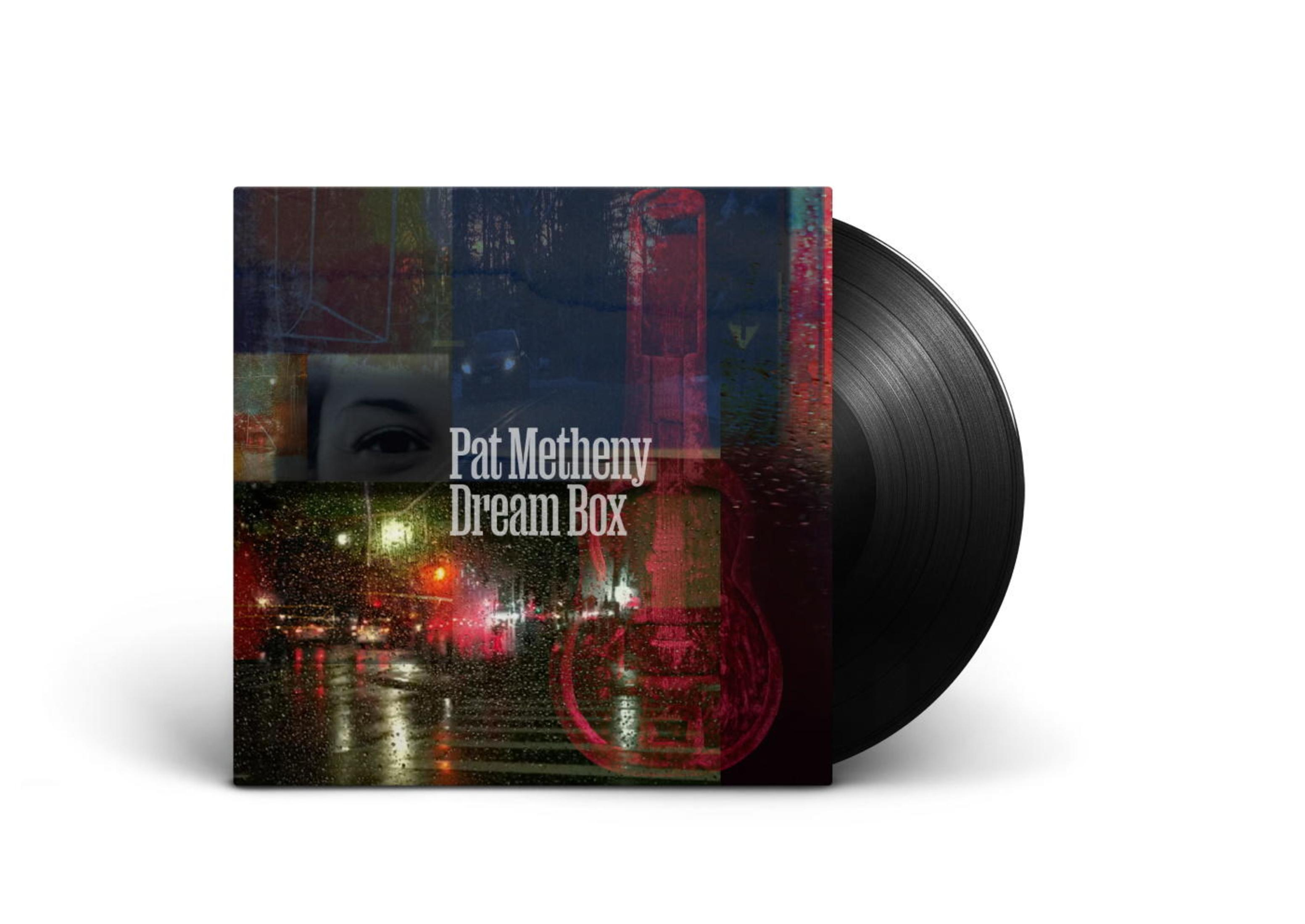 Album 'Dream Box' di Pat Metheny. Copertina collage: occhio, auto, pioggia, forma chitarra.