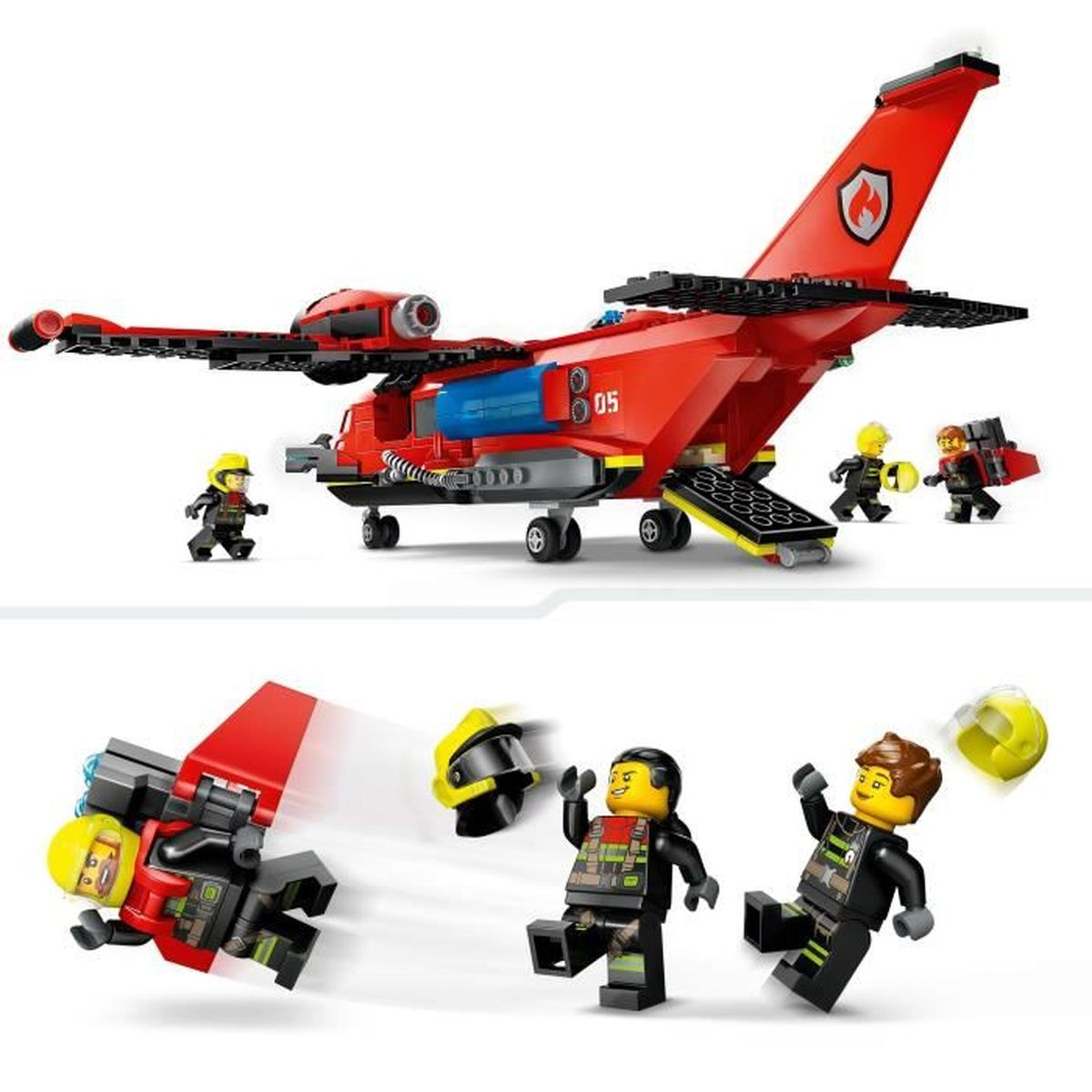 Avión Lego rojo con bomberos y rampa. Abajo: Figuras Lego con cascos.