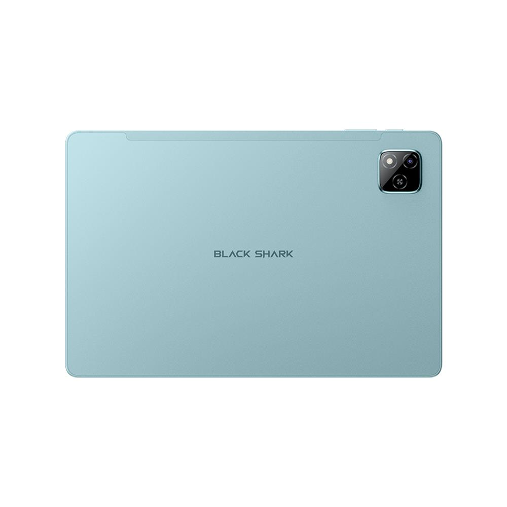 Sağ üstte kamera lensi ve siyah "BLACK SHARK" logosu bulunan açık mavi bir tablet.