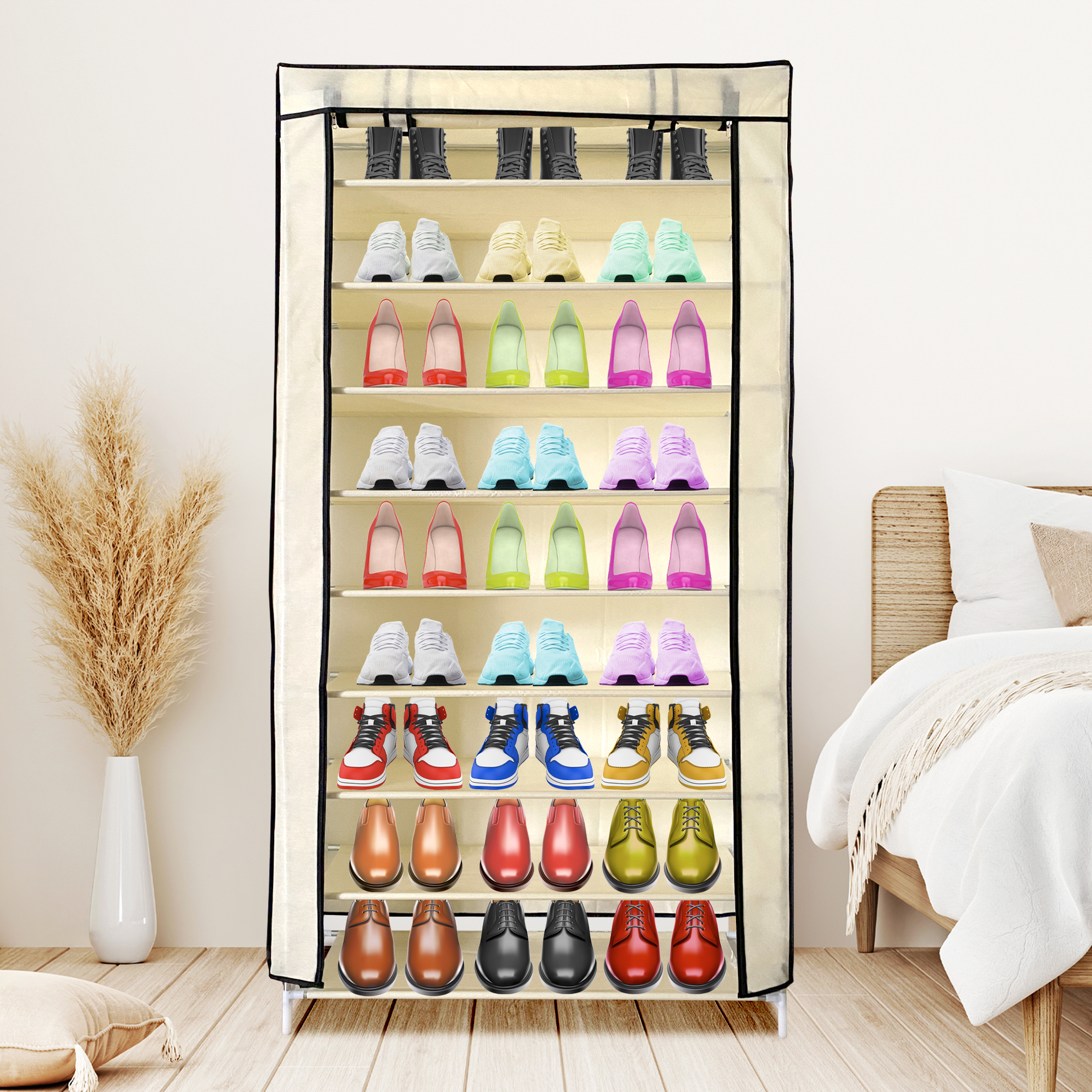 Un zapatero color crema con muchos estantes, lleno de varios zapatos.