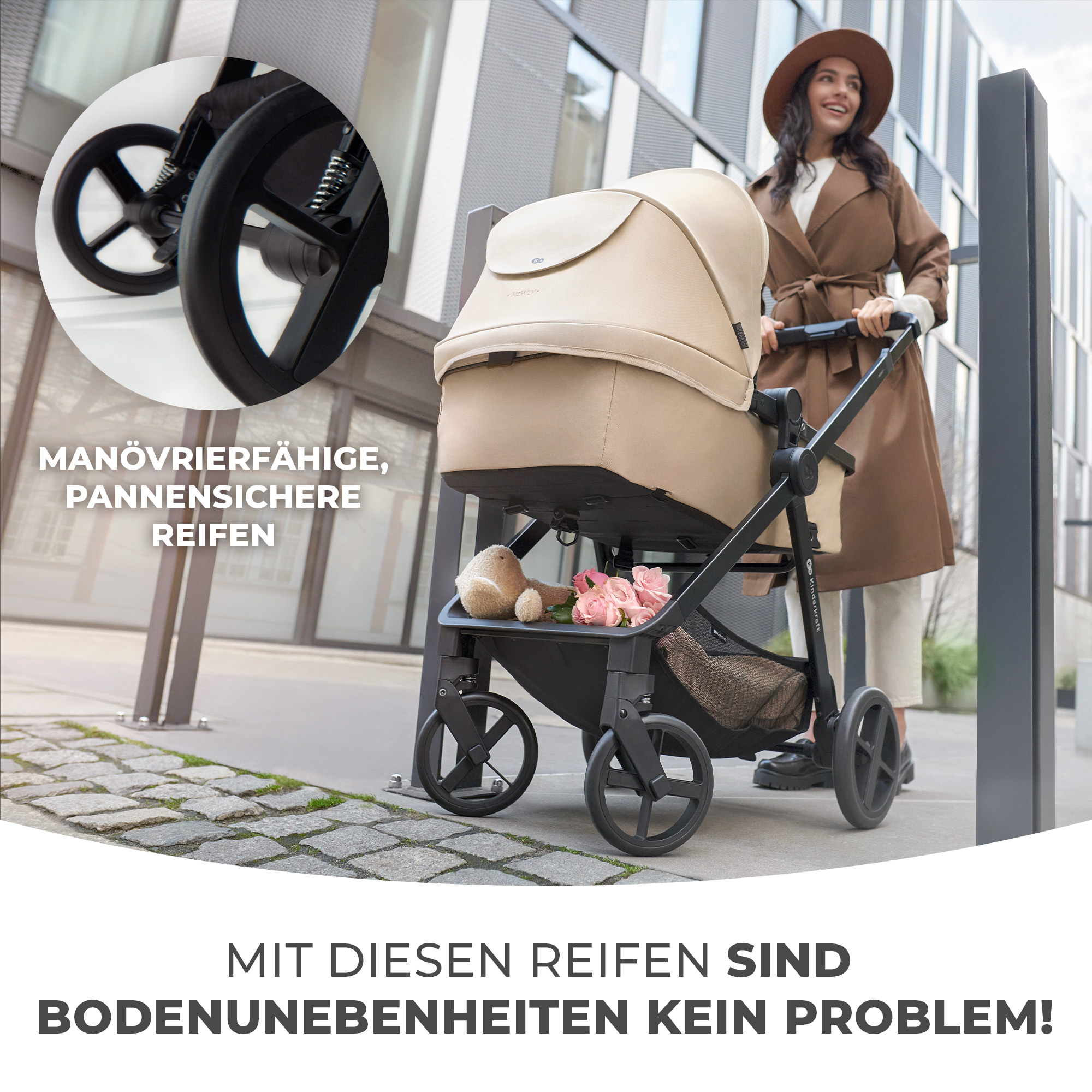 Frau mit Kinderwagen auf Kopfsteinpflaster. Nahaufnahme der Räder.