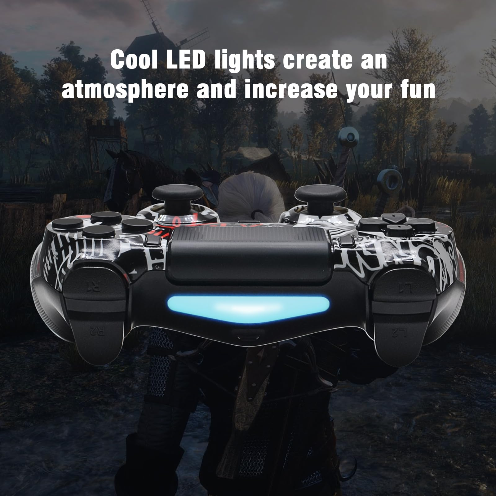 Ein schwarz-weißer Controller mit blauer LED-Leiste, gehalten von einer Person.