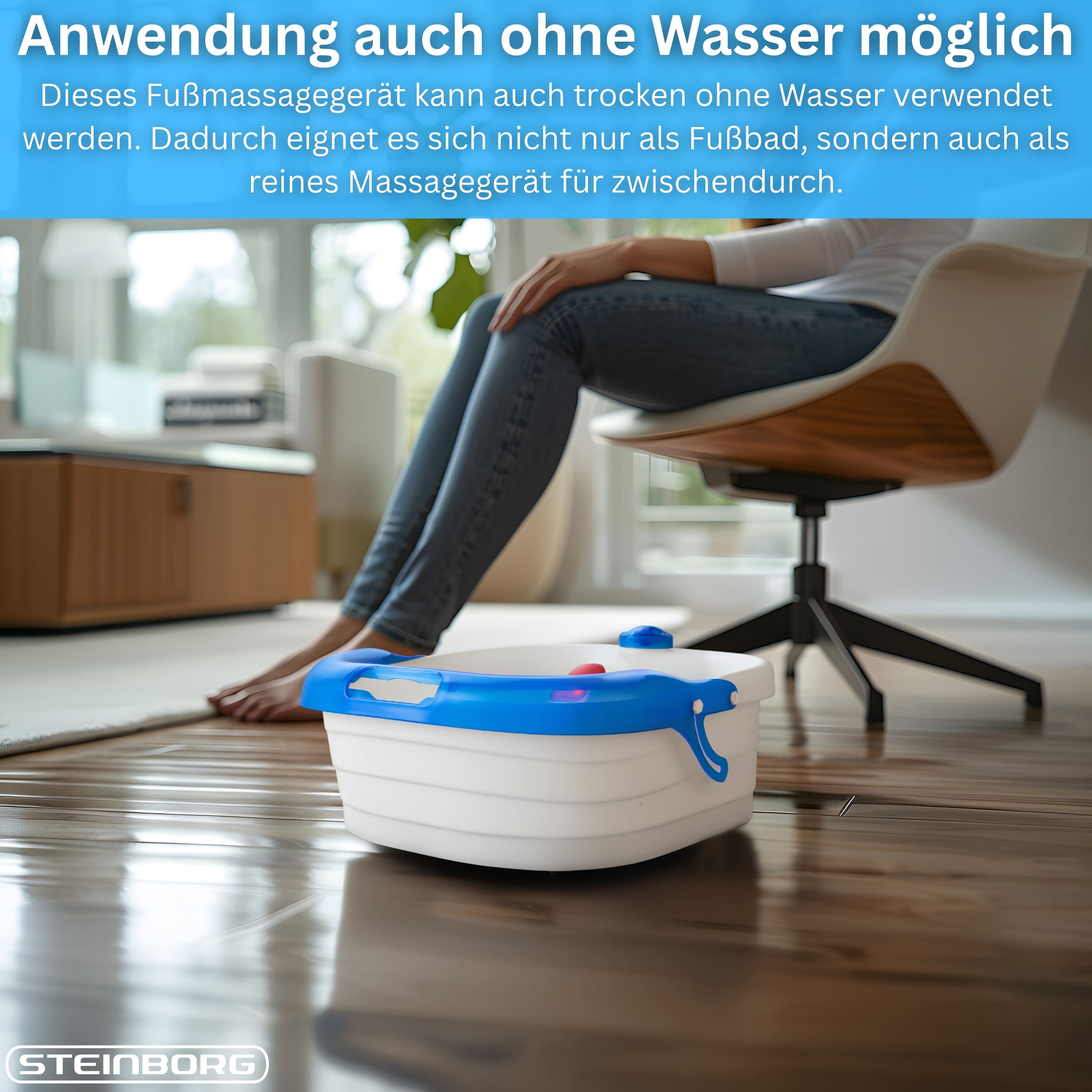 Ein weißes Fußmassagegerät mit blauen Akzenten steht auf einem Holzboden.